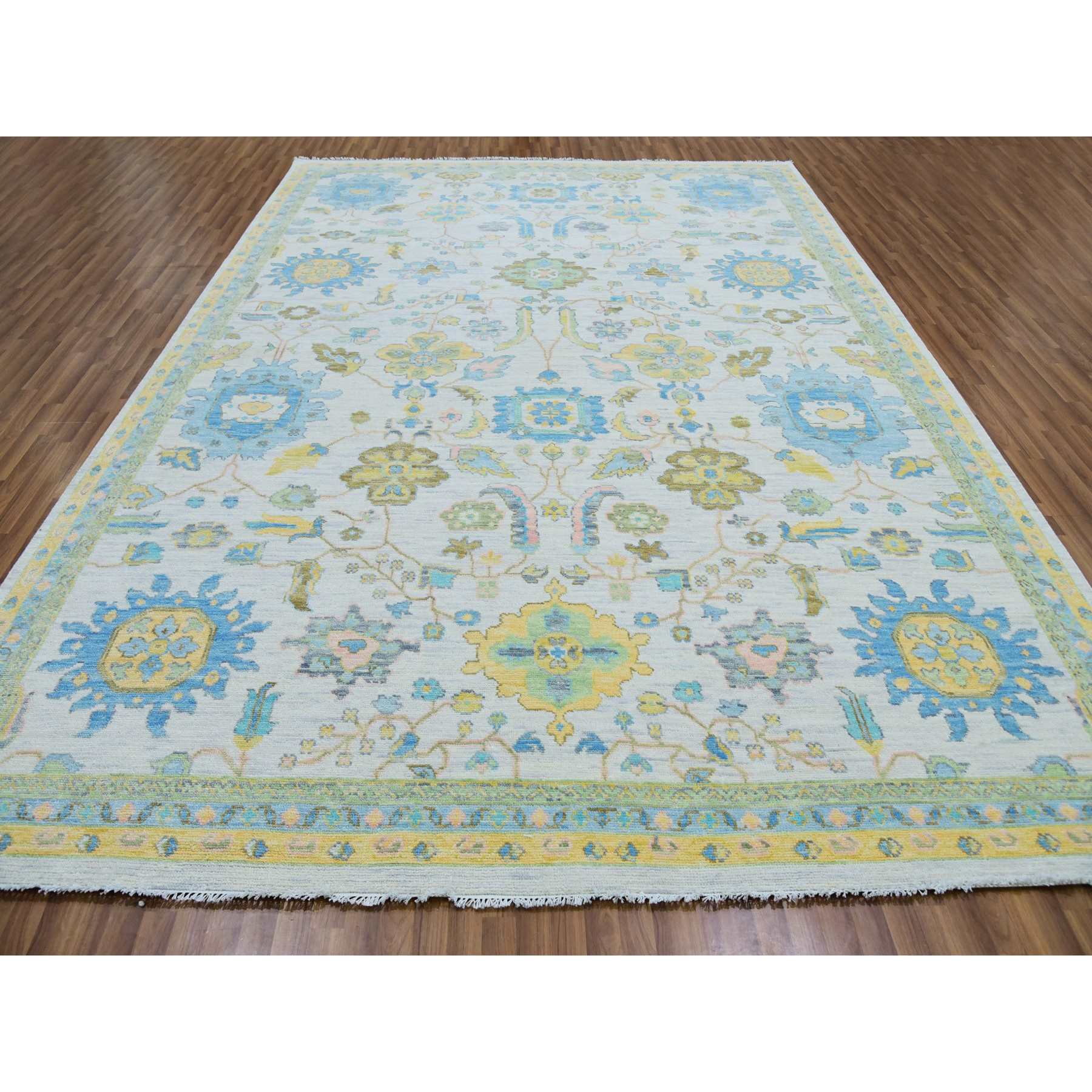 Oushak-And-Peshawar-Hand-Knotted-Rug-399745