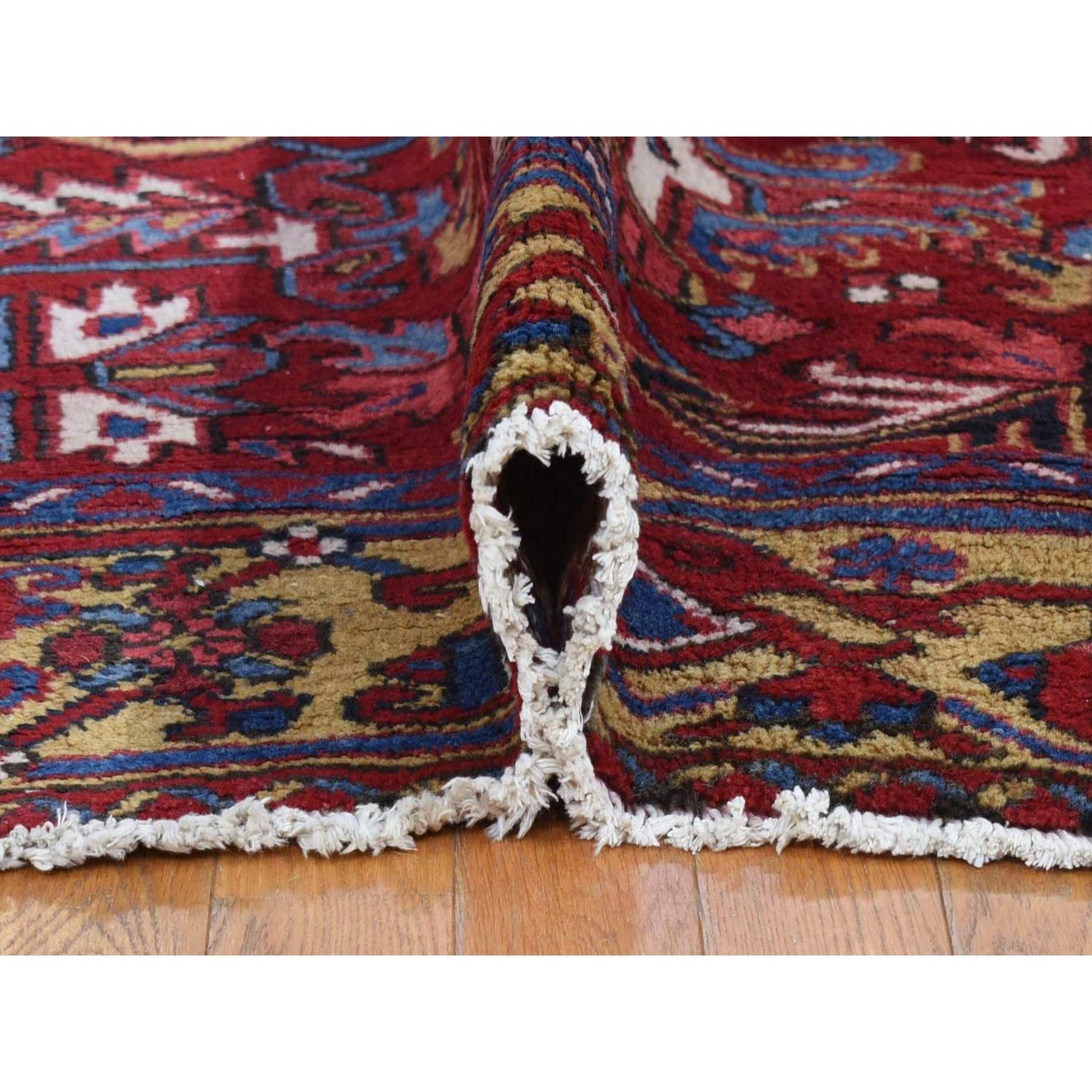Heriz-Hand-Knotted-Rug-400345