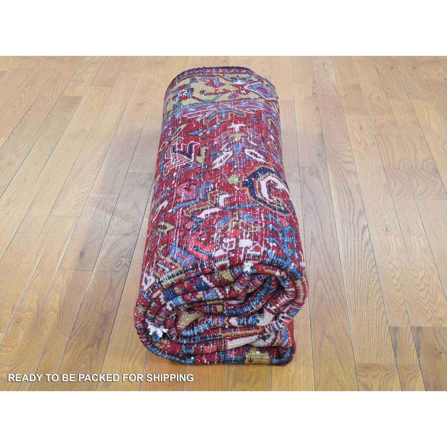 Heriz-Hand-Knotted-Rug-400345