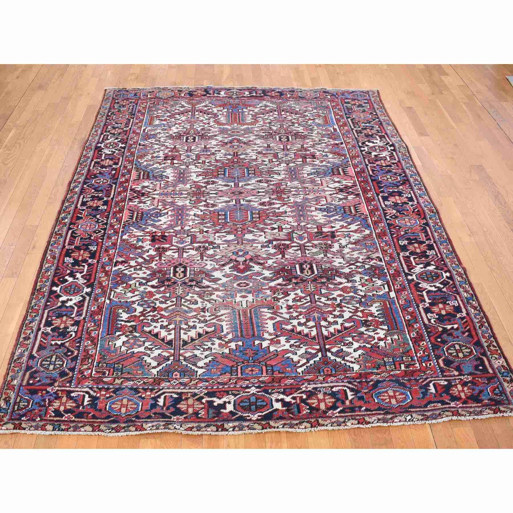 Heriz-Hand-Knotted-Rug-401325