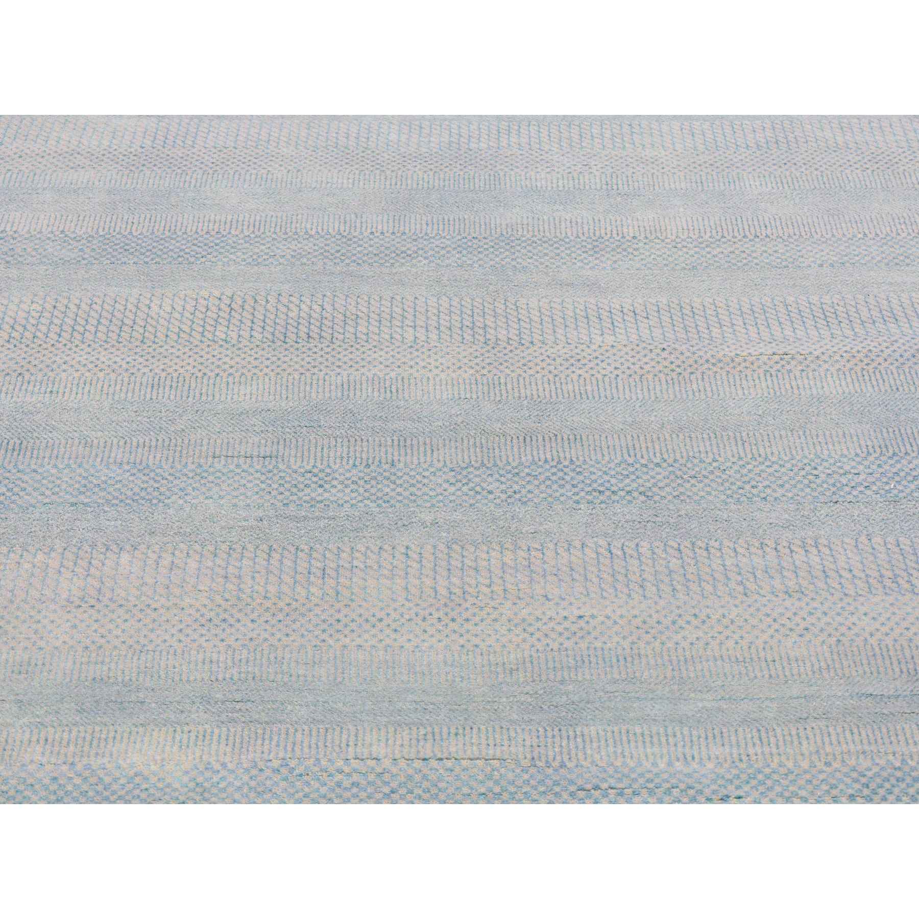 Modern-and-Contemporary-Hand-Knotted-Rug-400050