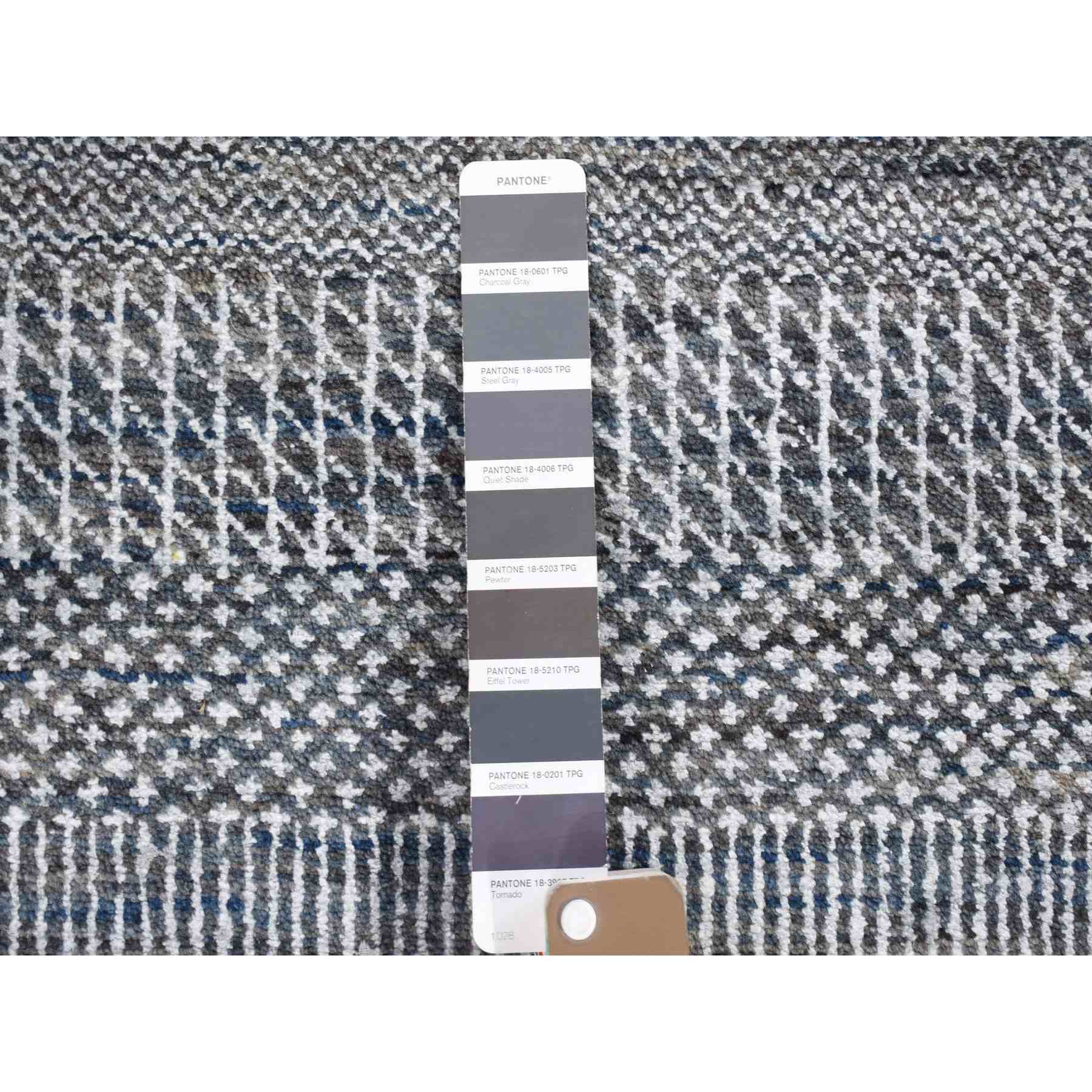 Modern-and-Contemporary-Hand-Knotted-Rug-400820