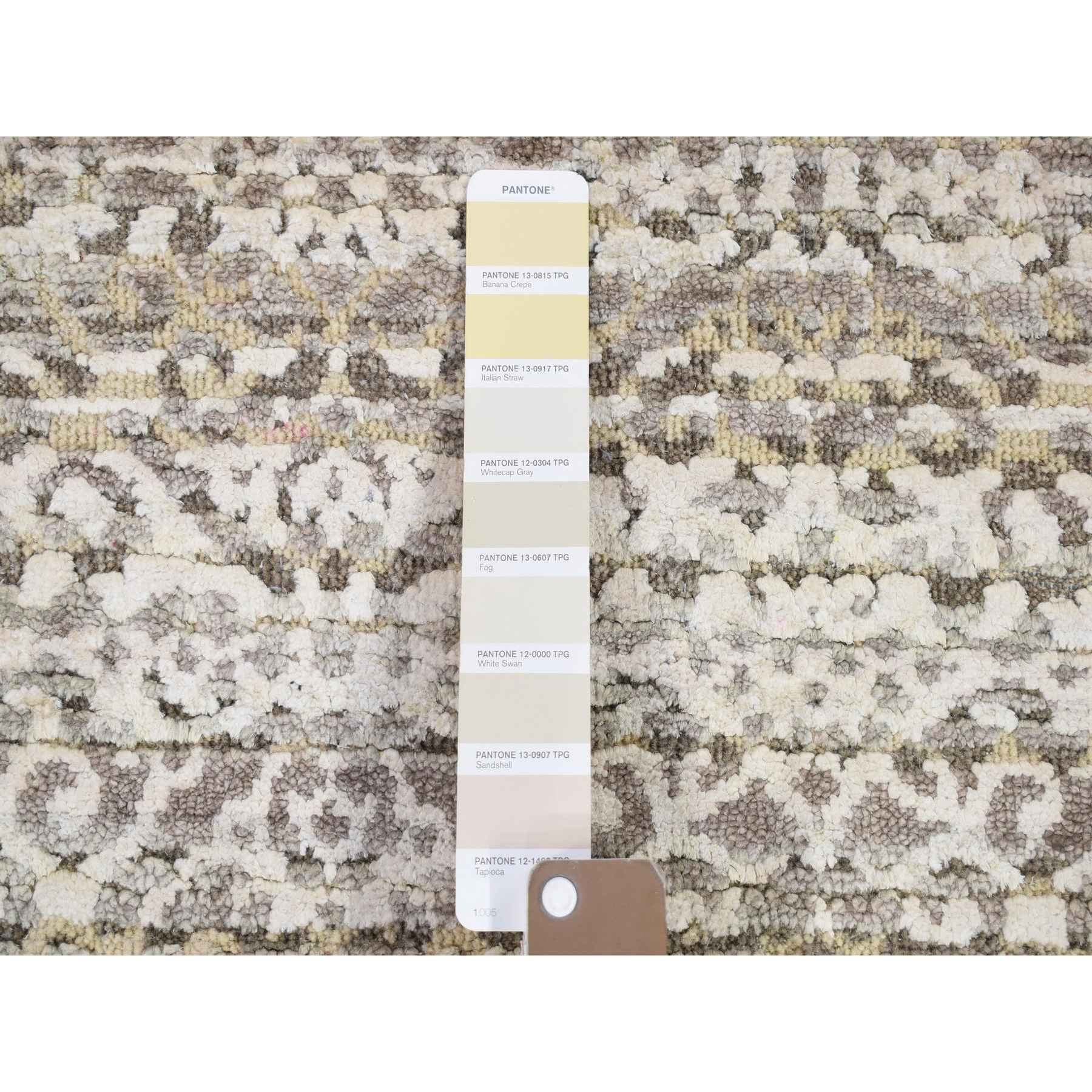 Modern-and-Contemporary-Hand-Knotted-Rug-400920