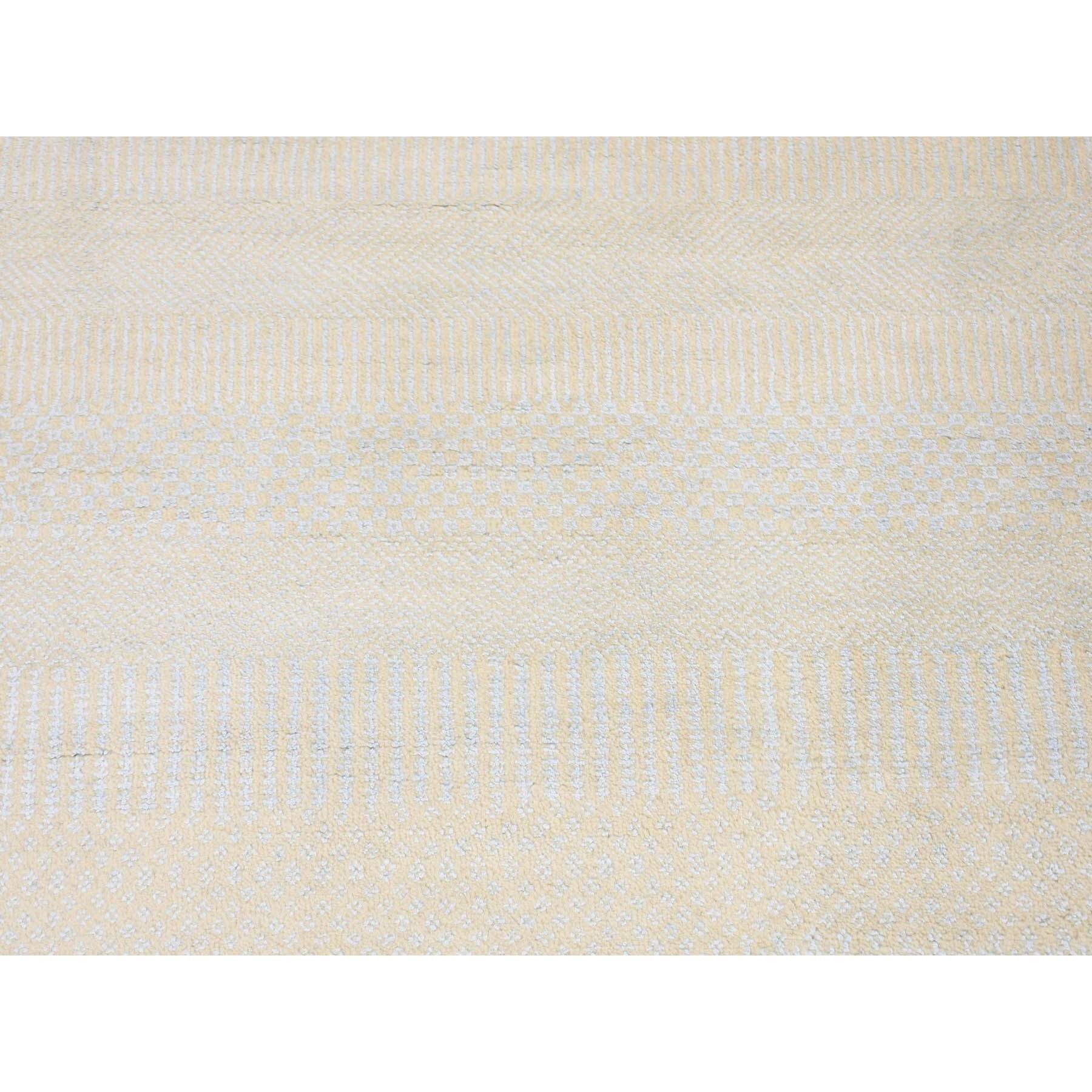 Modern-and-Contemporary-Hand-Knotted-Rug-401035