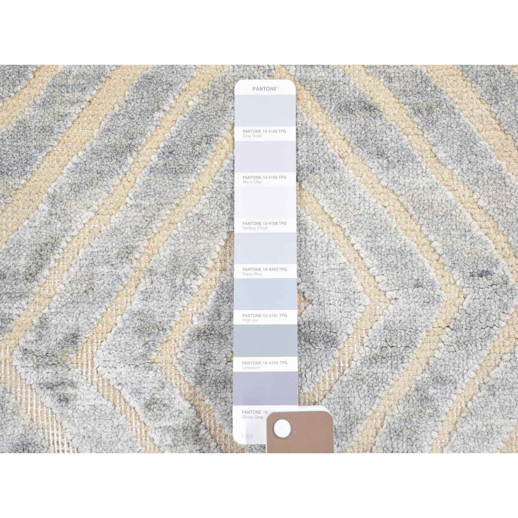 Modern-and-Contemporary-Hand-Knotted-Rug-401765