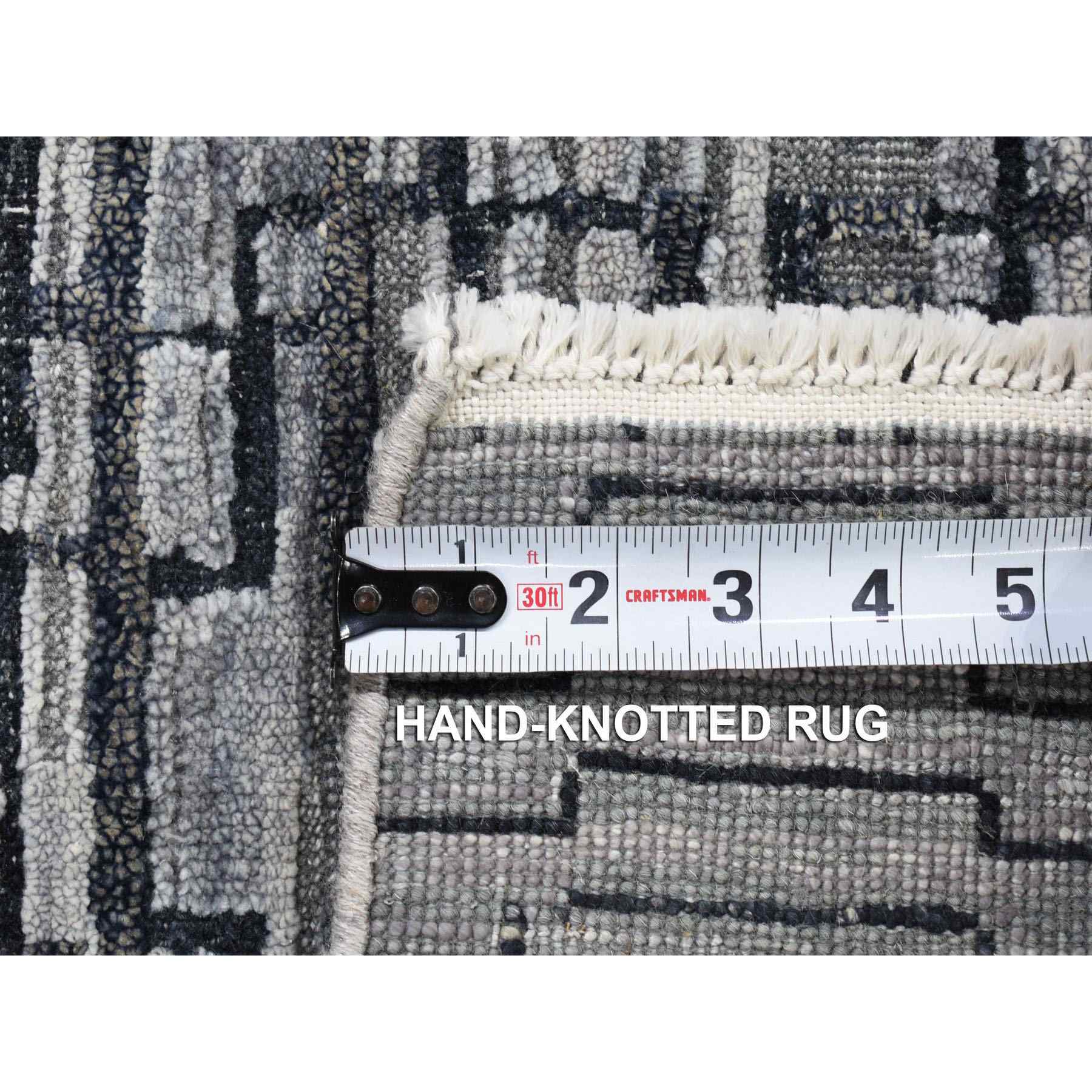Modern-and-Contemporary-Hand-Knotted-Rug-402030