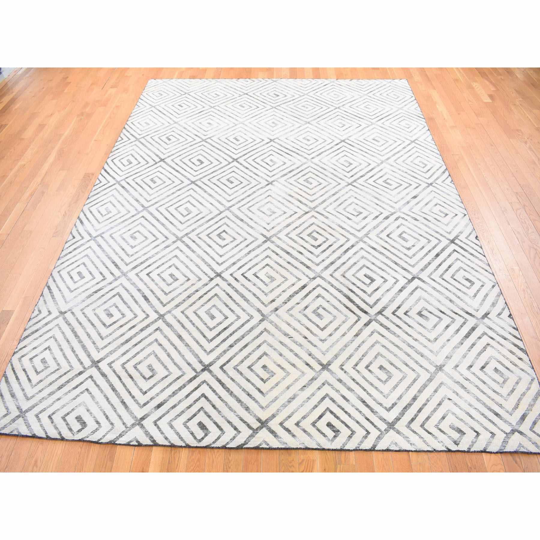 Modern-and-Contemporary-Hand-Knotted-Rug-402235