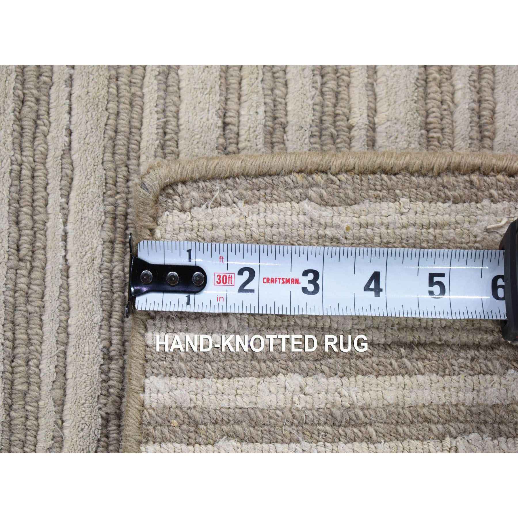 Modern-and-Contemporary-Hand-Loomed-Rug-402085
