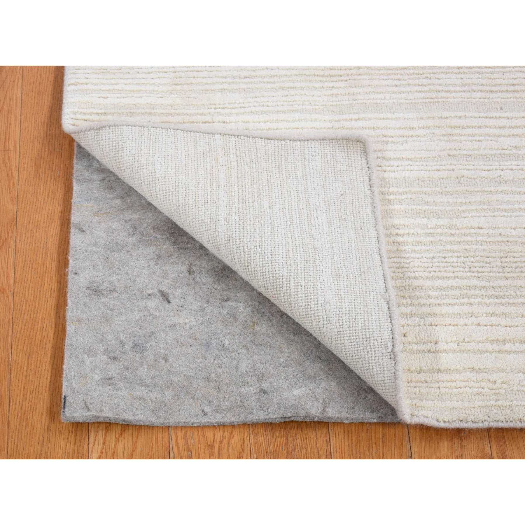 Modern-and-Contemporary-Hand-Loomed-Rug-402090