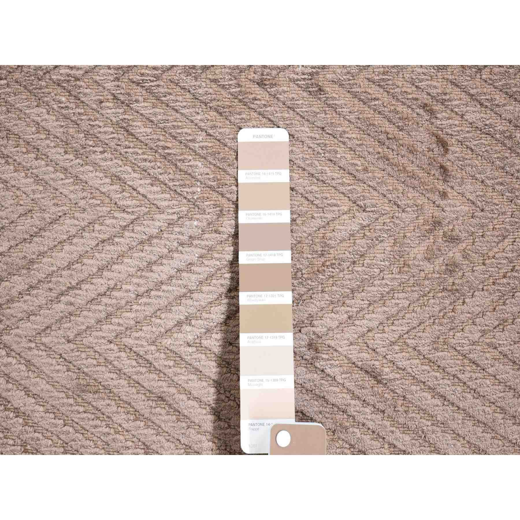 Modern-and-Contemporary-Hand-Loomed-Rug-402135
