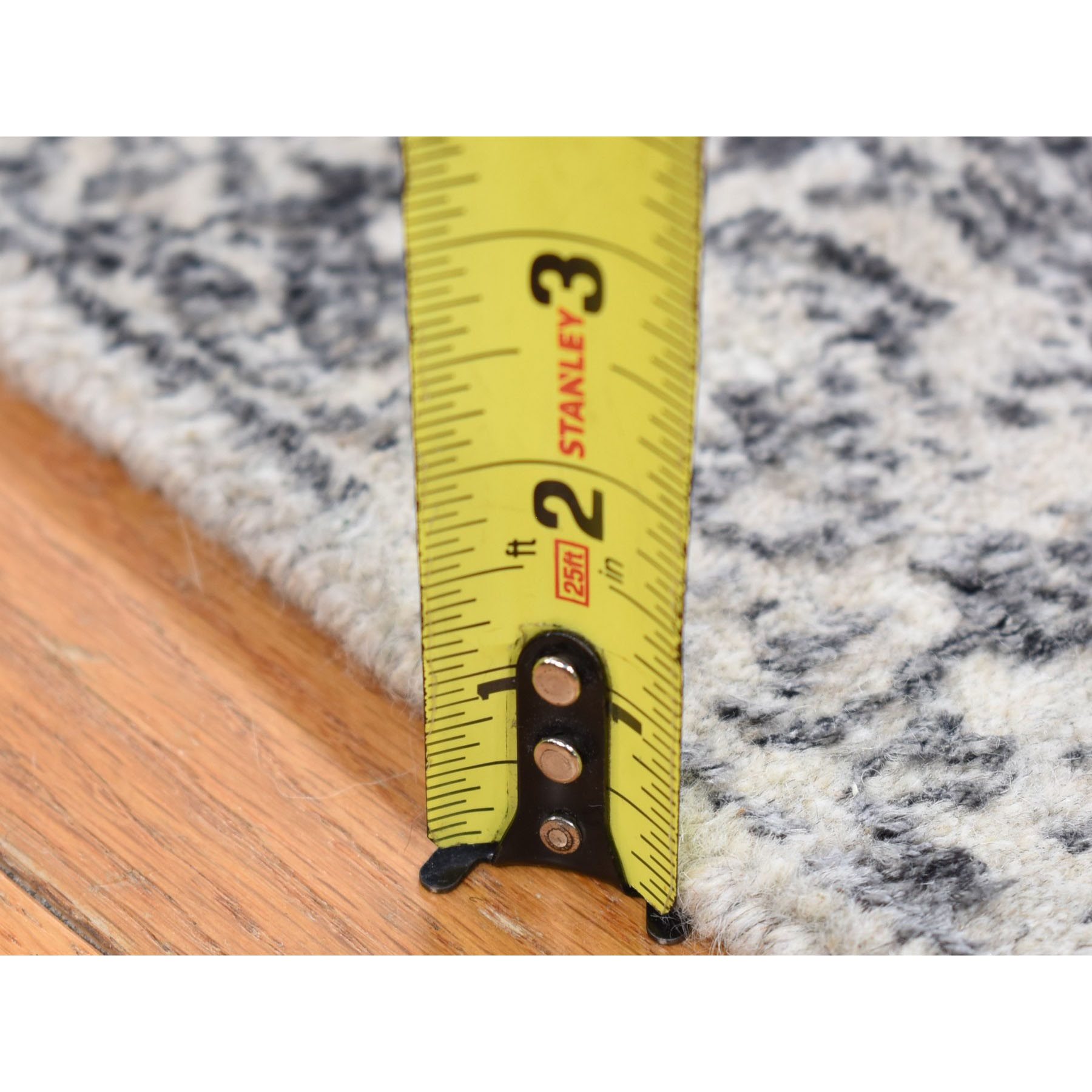 Modern-and-Contemporary-Hand-Loomed-Rug-402290