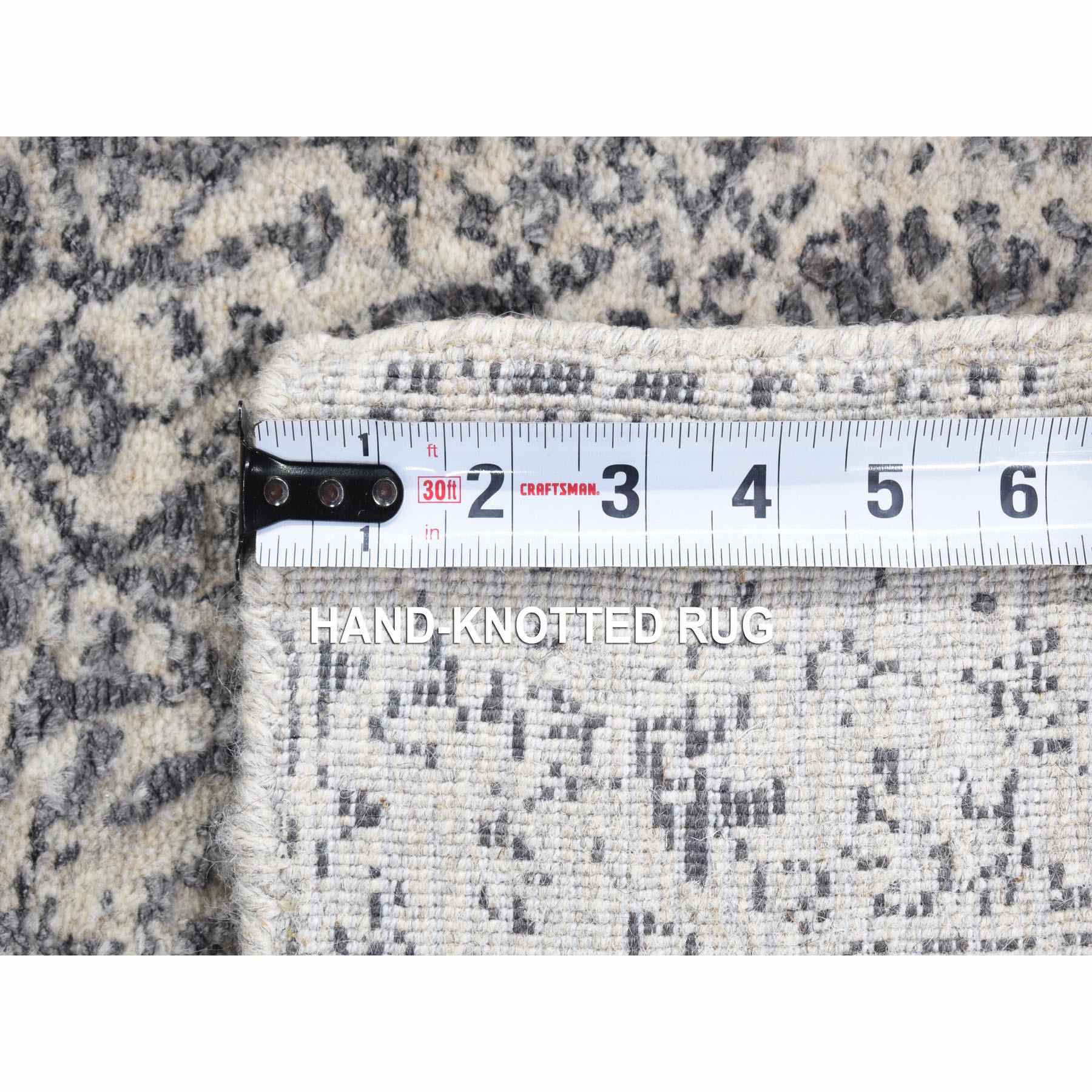 Modern-and-Contemporary-Hand-Loomed-Rug-402290