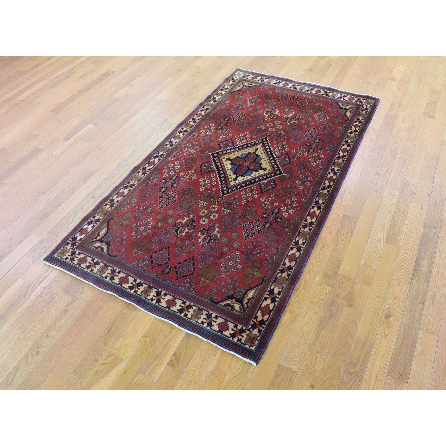 Persian-Hand-Knotted-Rug-400210
