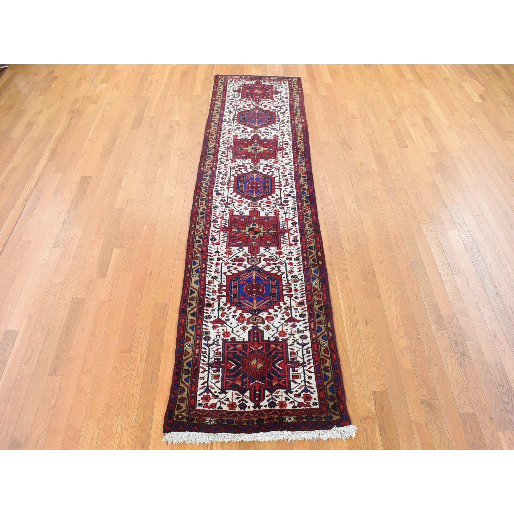 Persian-Hand-Knotted-Rug-400220