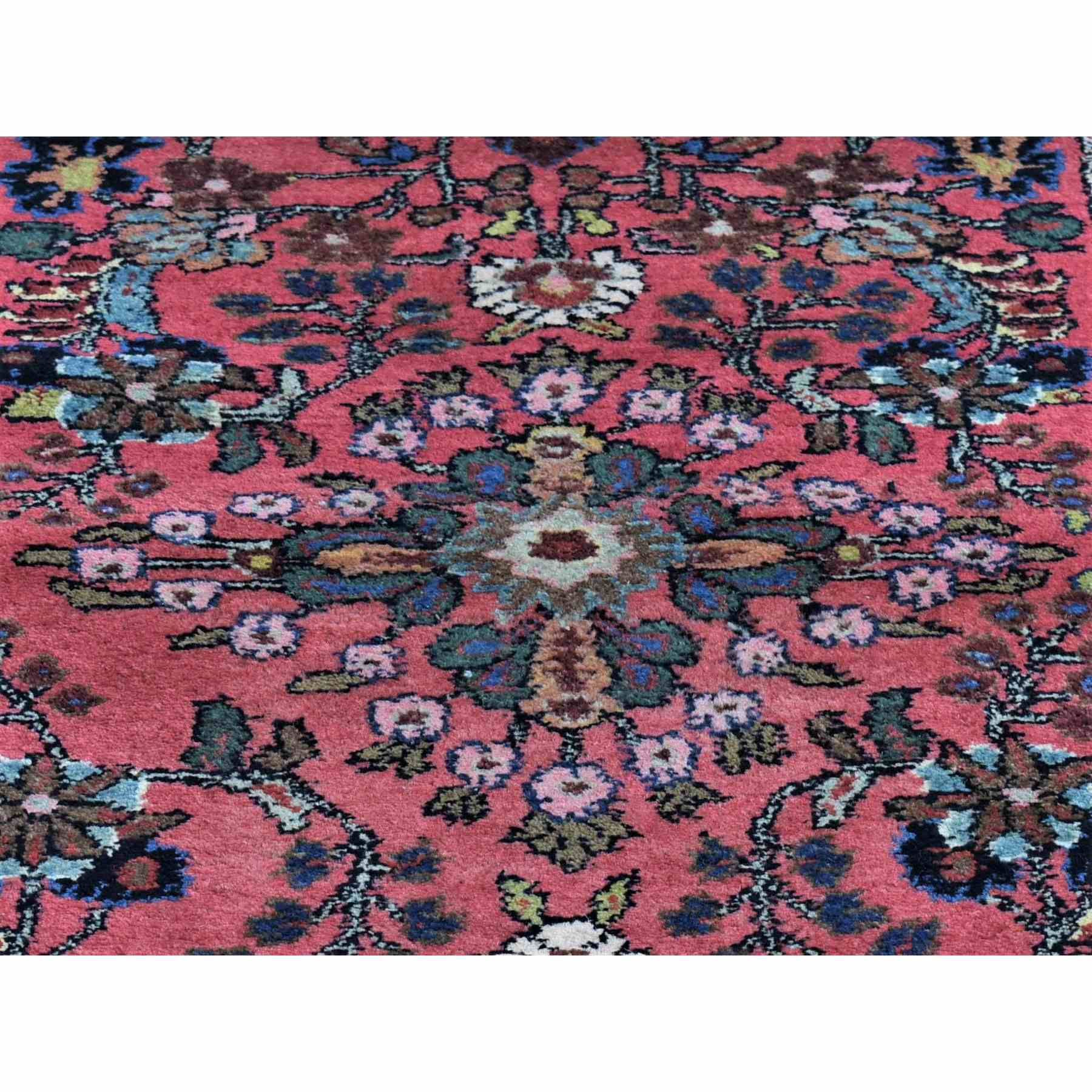 Persian-Hand-Knotted-Rug-400700