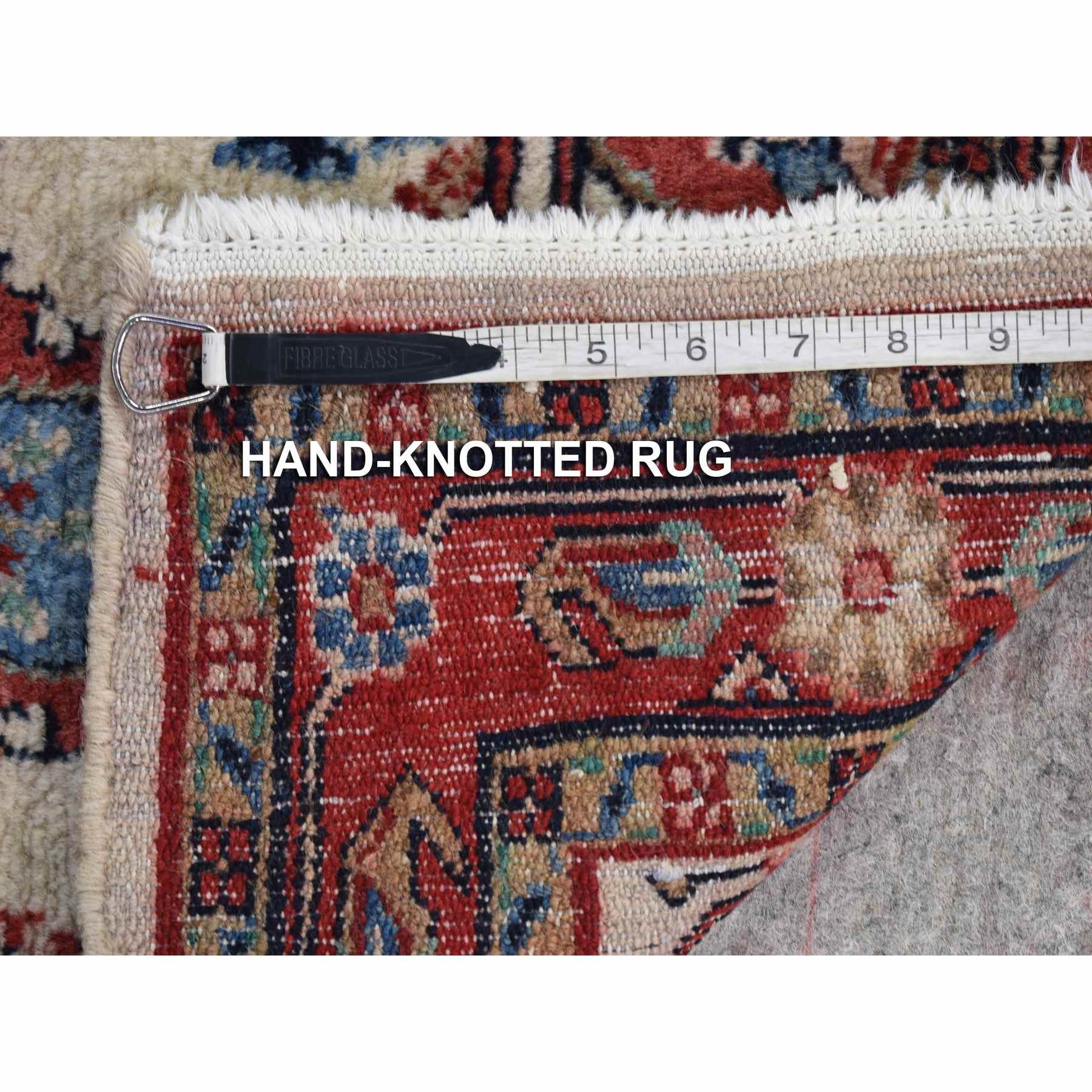 Persian-Hand-Knotted-Rug-400735