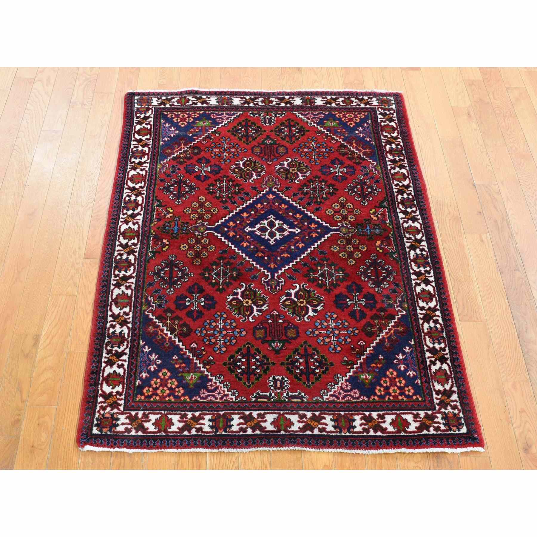 Persian-Hand-Knotted-Rug-402415