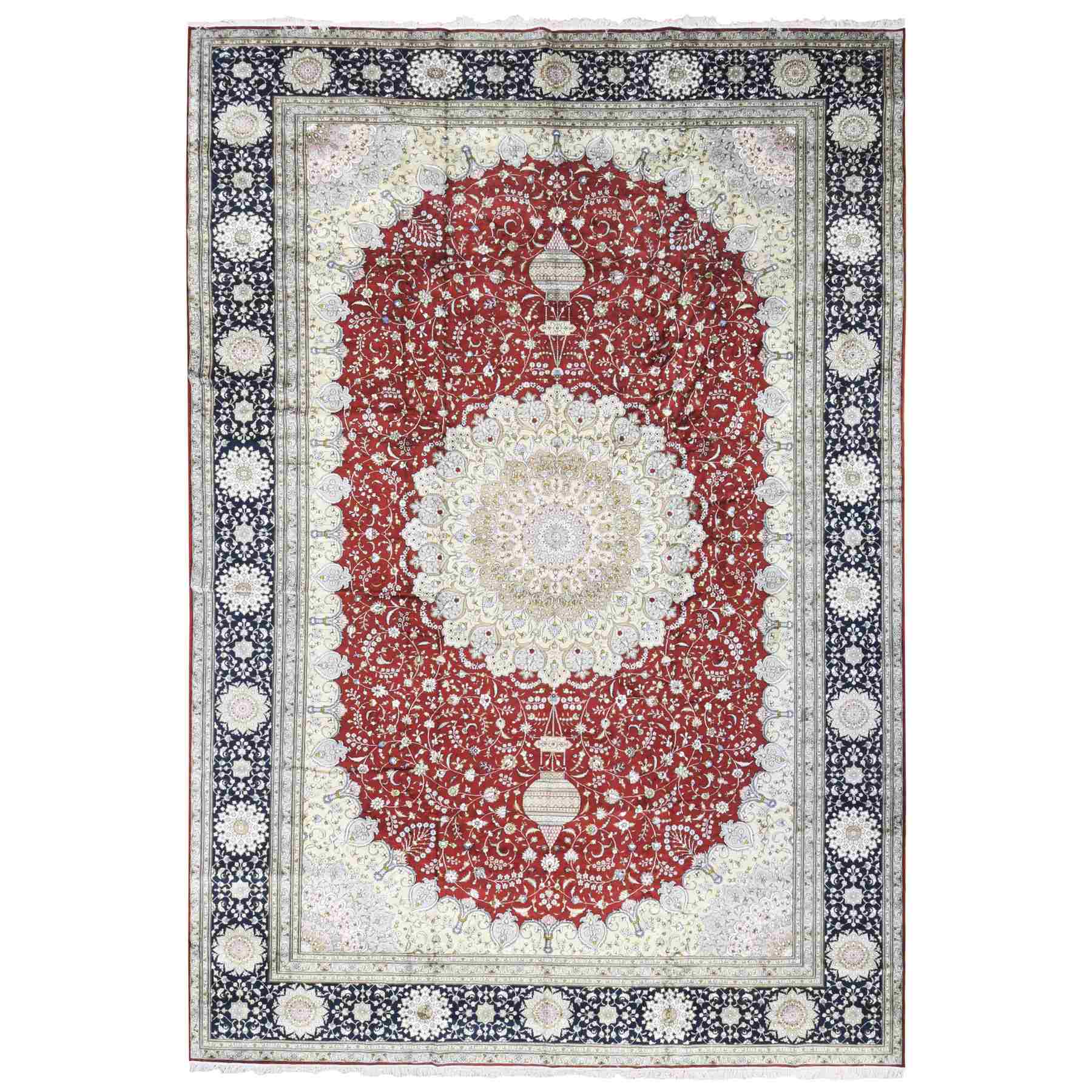 Silk-Hand-Knotted-Rug-401170