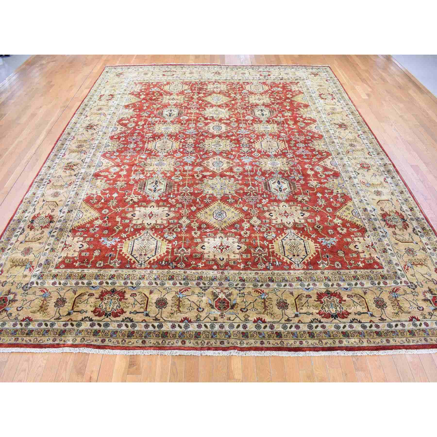 Heriz-Hand-Knotted-Rug-401110