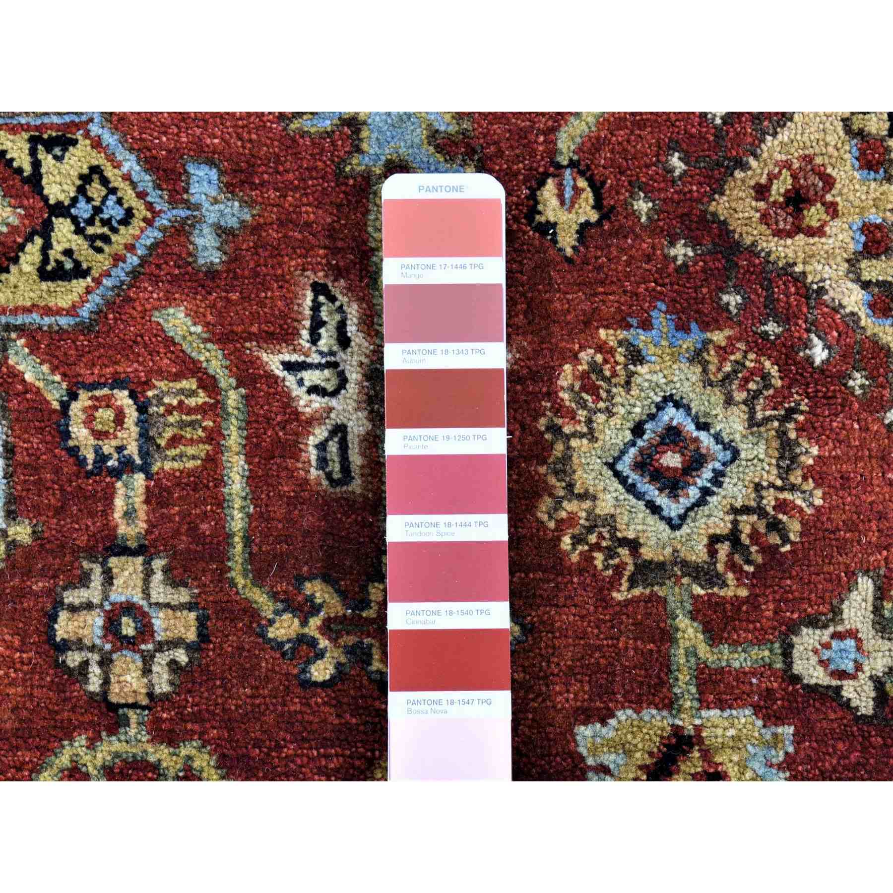 Heriz-Hand-Knotted-Rug-401110