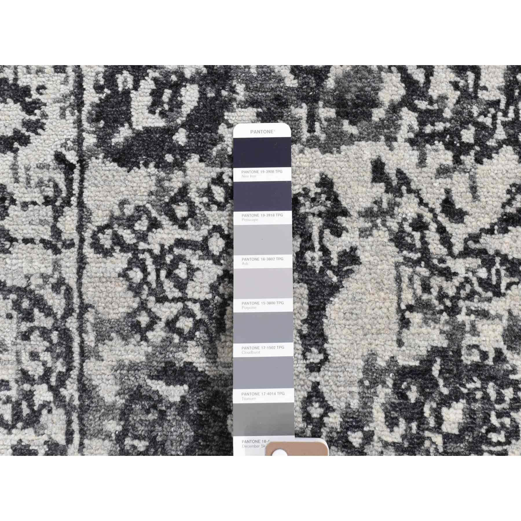 Wool-and-Silk-Hand-Knotted-Rug-402425