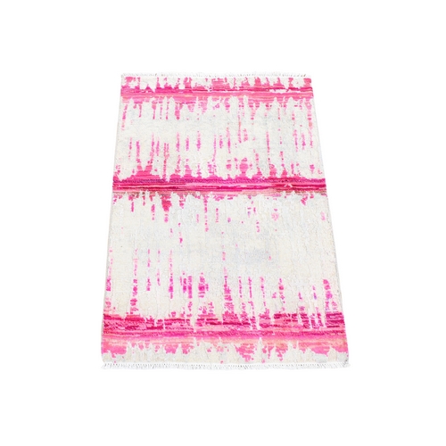 Ivory and Pink, Cardiac Design, Silk with Textured Wool, Modern, Hand Knotted, Mat, Oriental 