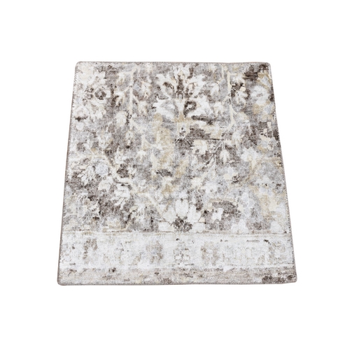 Light Gray, Plant Based Silk and Textured Wool Modern Design, Hand Knotted, Mat Square Oriental 