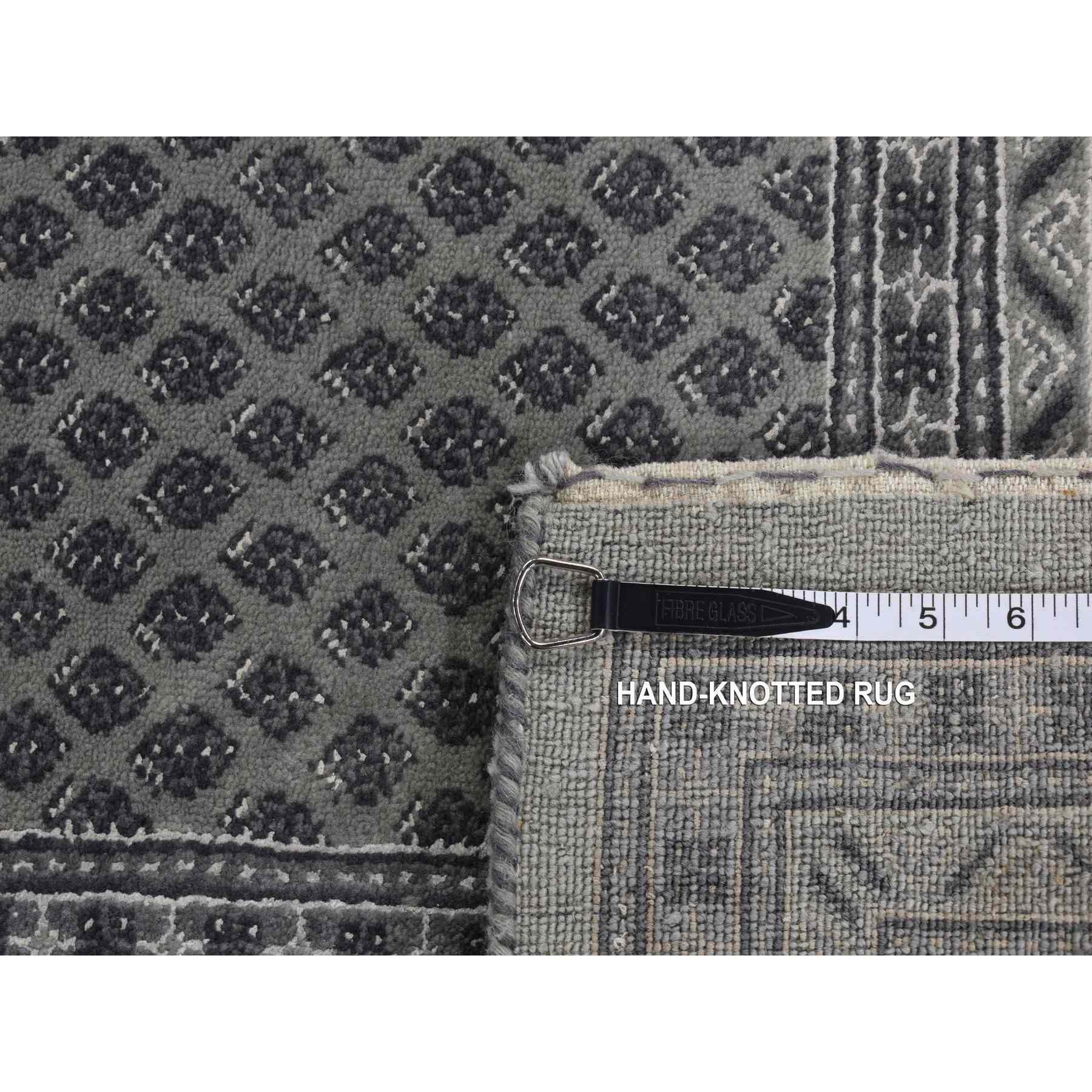 Fine-Oriental-Hand-Knotted-Rug-404870