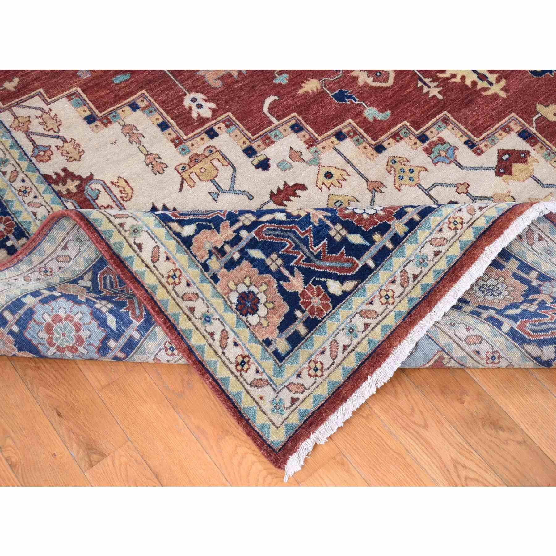 Heriz-Hand-Knotted-Rug-403170