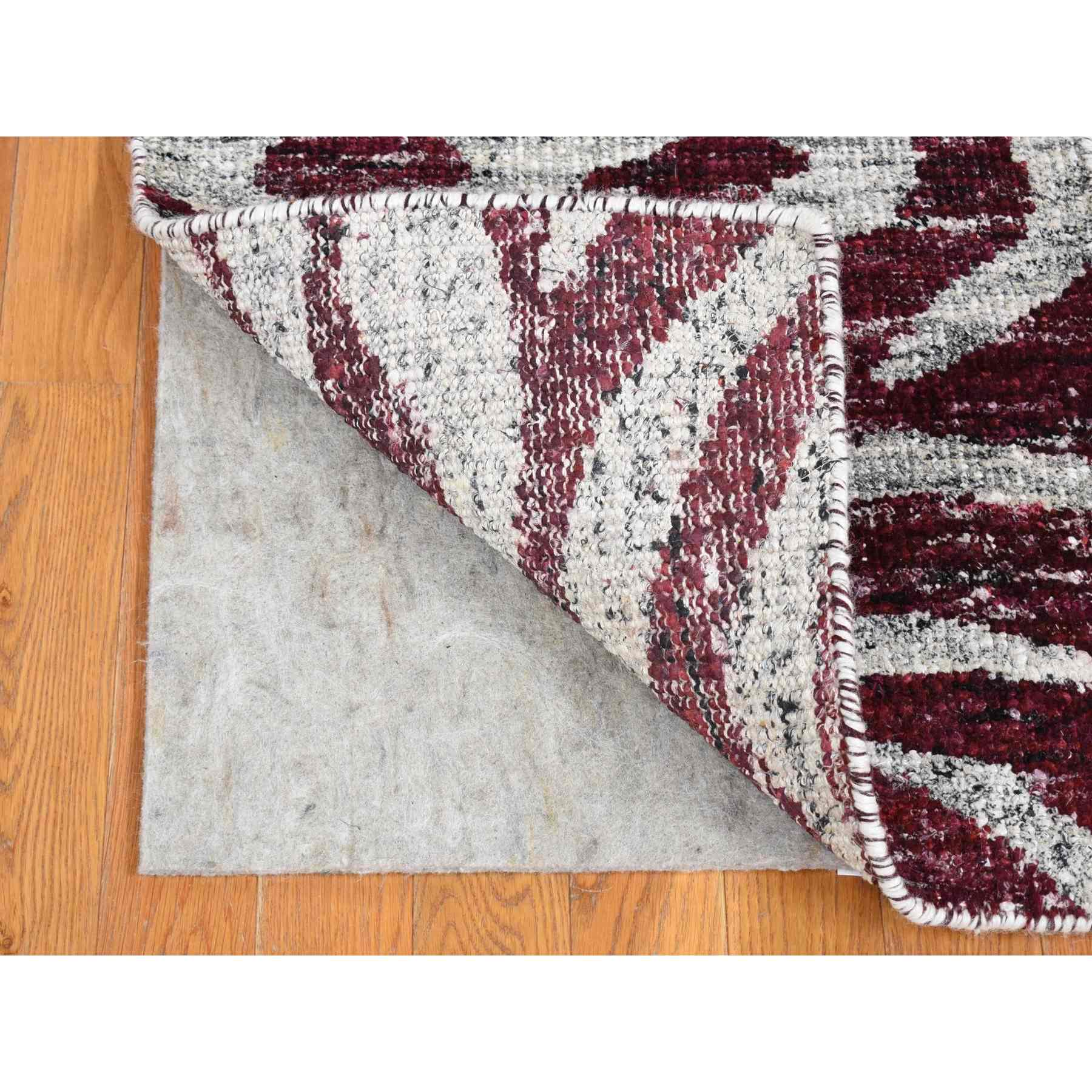 Modern-and-Contemporary-Hand-Knotted-Rug-403070