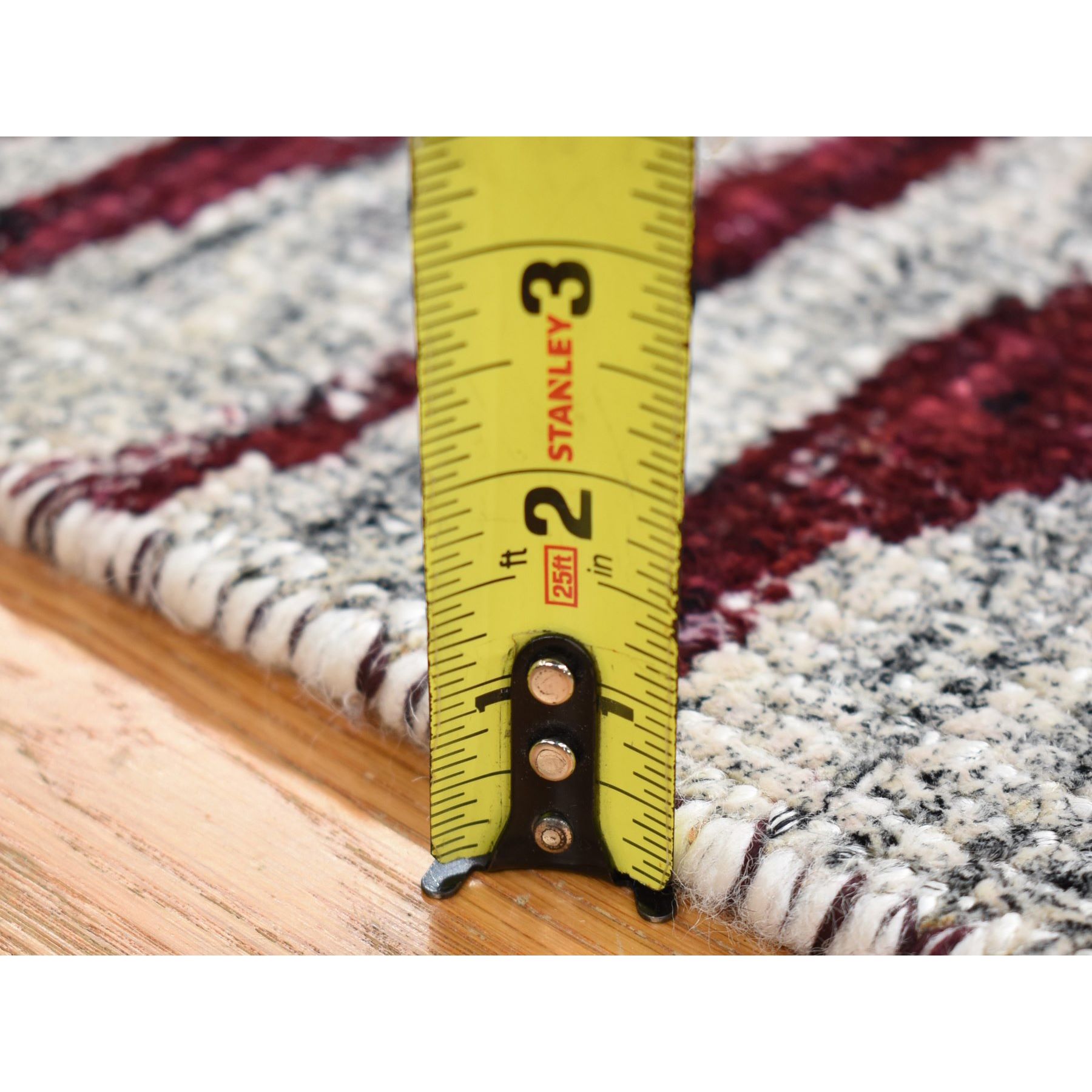 Modern-and-Contemporary-Hand-Knotted-Rug-403070