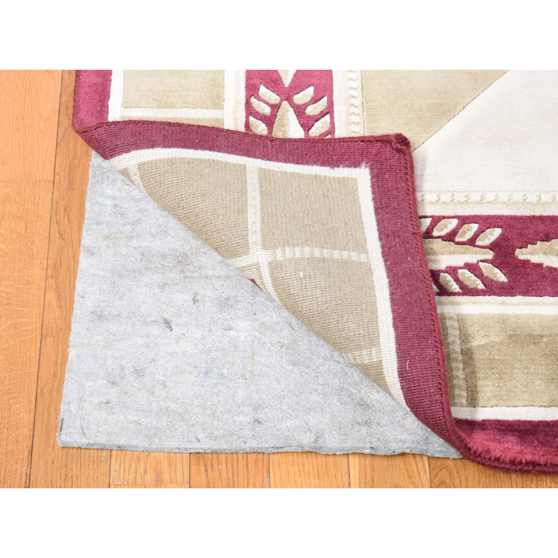 Modern-and-Contemporary-Hand-Knotted-Rug-403360