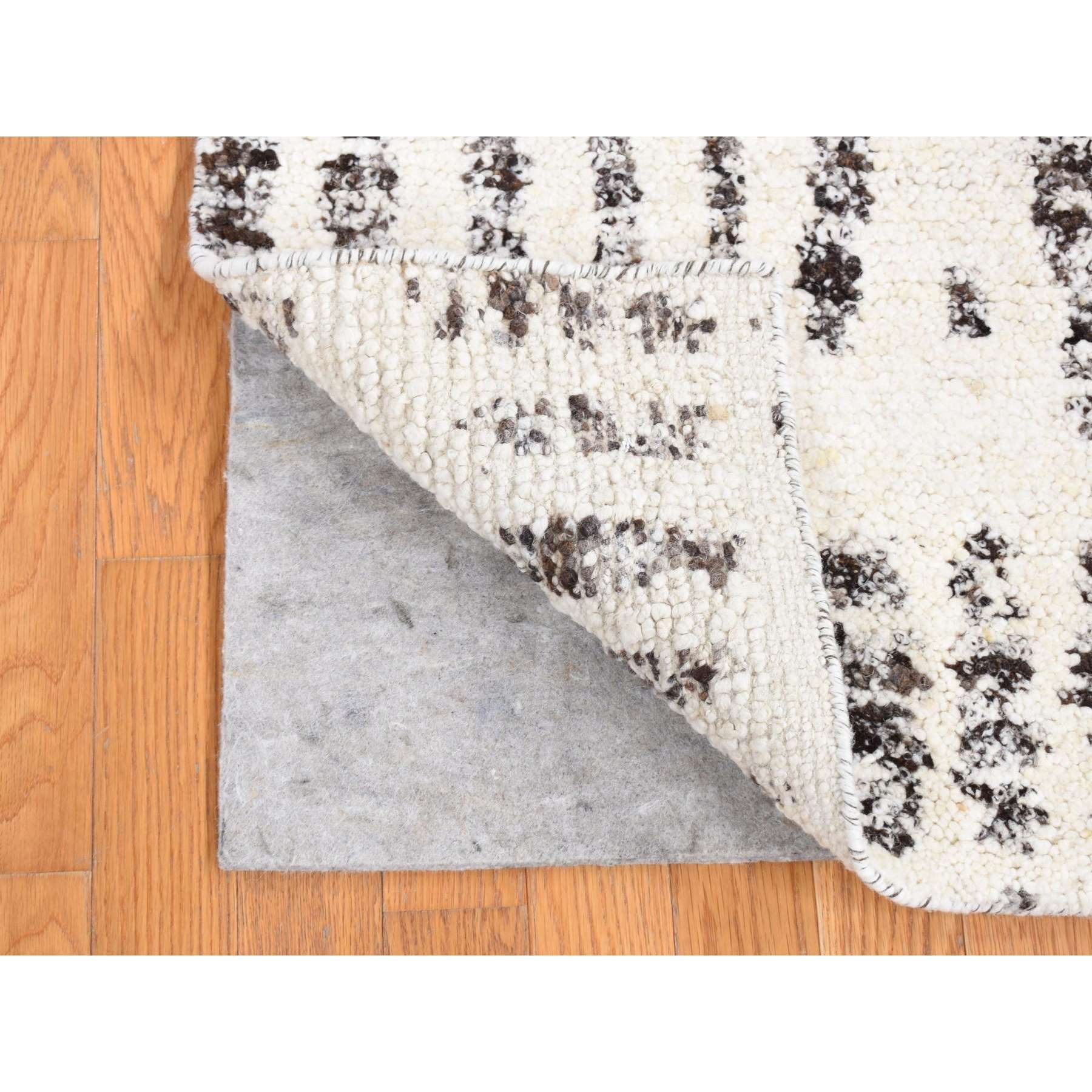 Modern-and-Contemporary-Hand-Knotted-Rug-403735