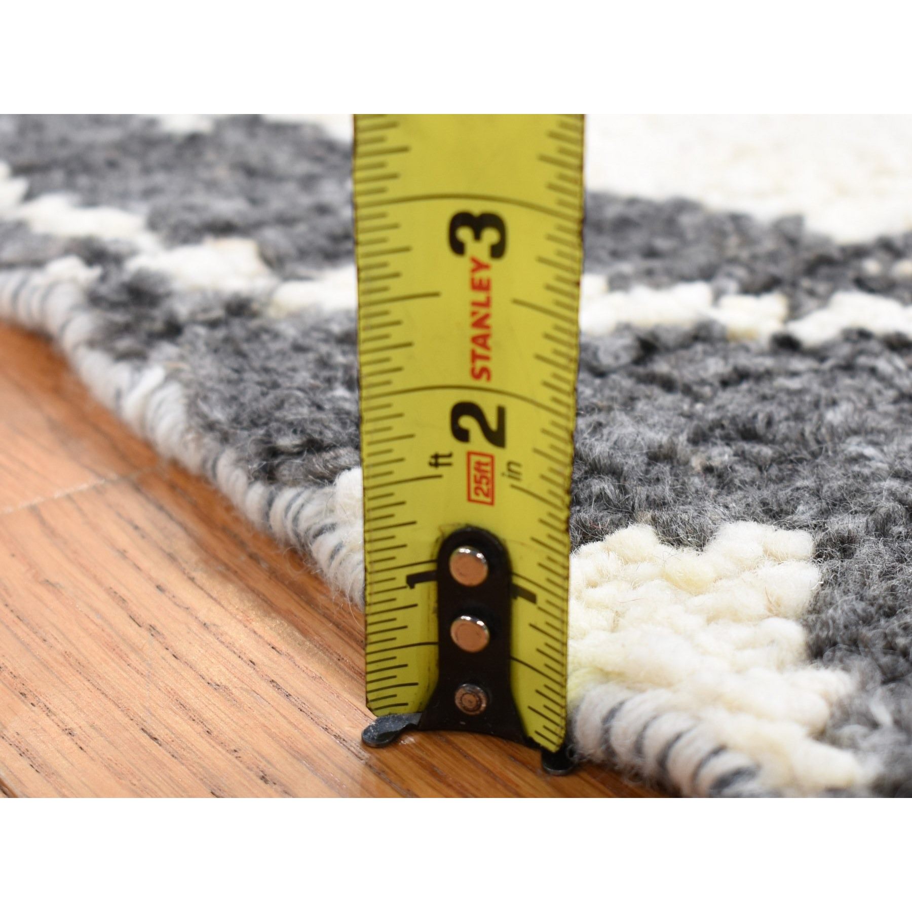 Modern-and-Contemporary-Hand-Knotted-Rug-403765