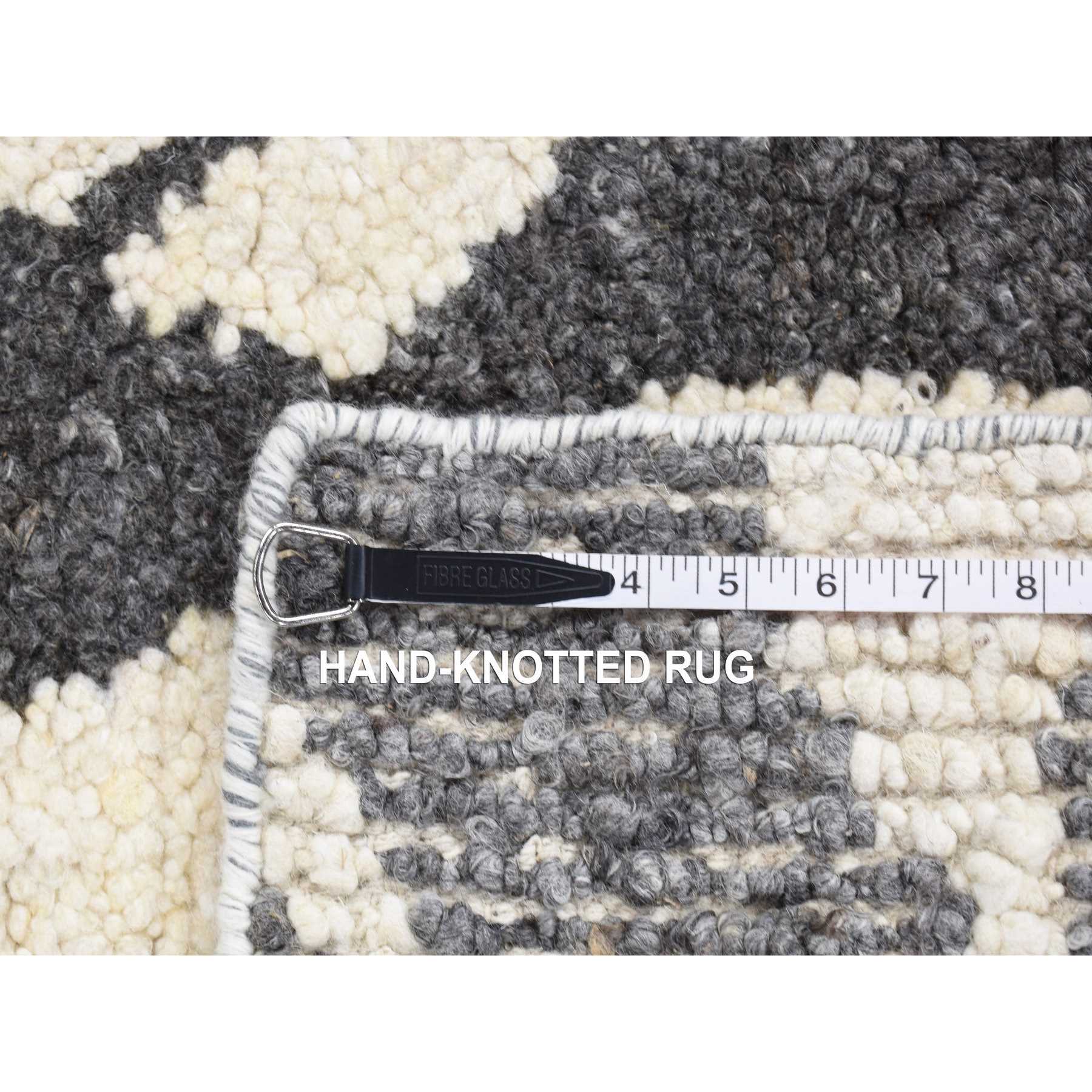 Modern-and-Contemporary-Hand-Knotted-Rug-403765
