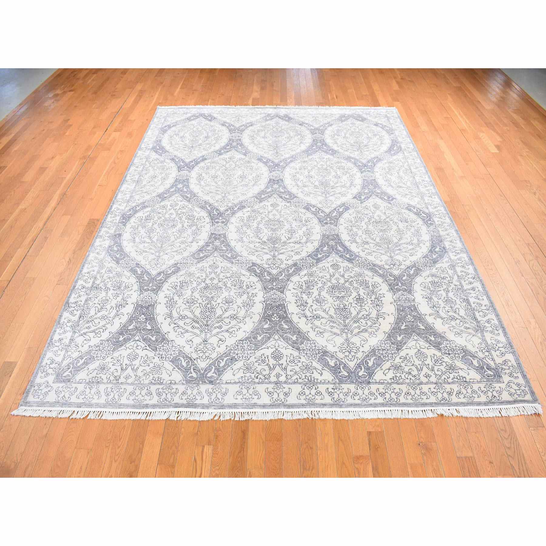 Modern-and-Contemporary-Hand-Knotted-Rug-404015