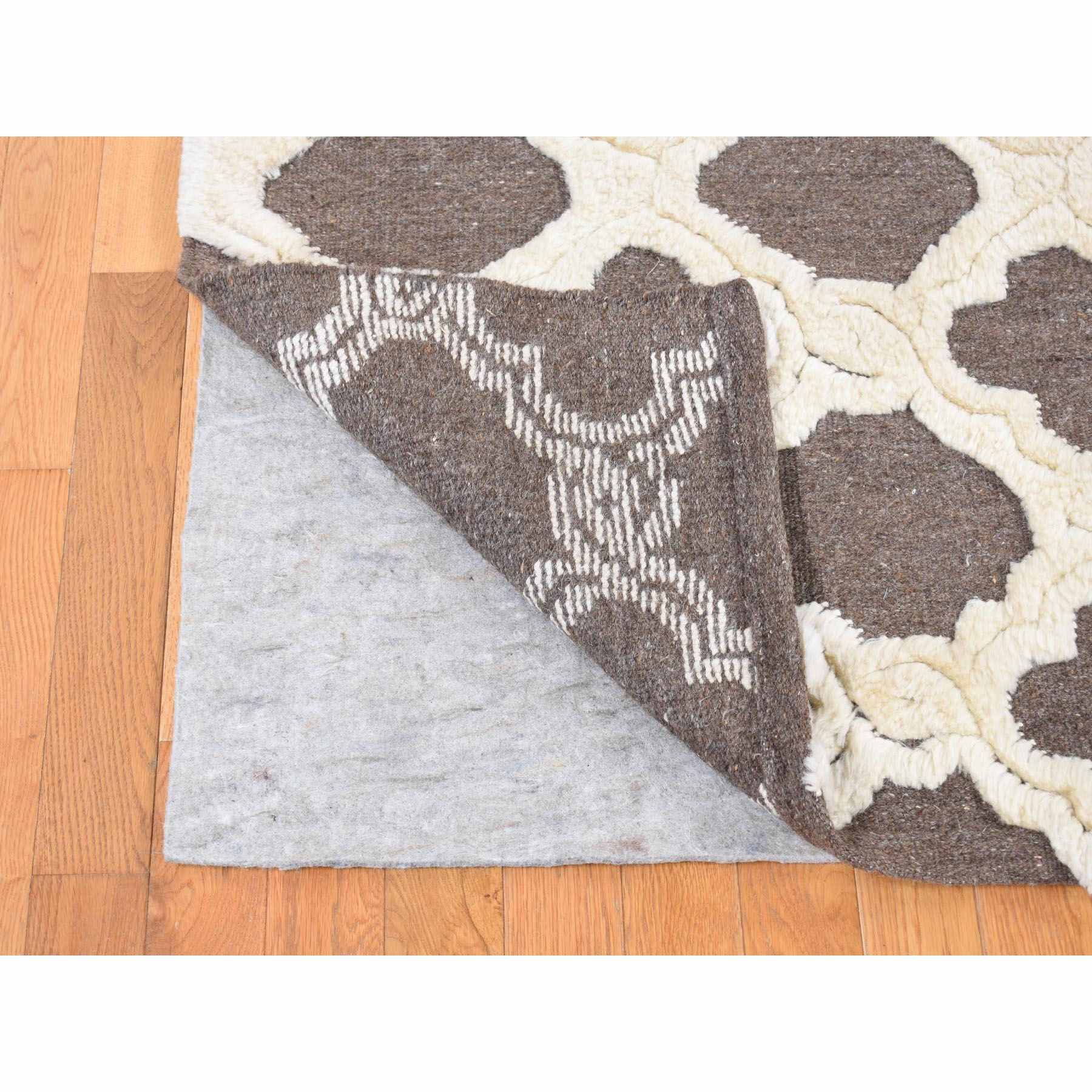 Modern-and-Contemporary-Hand-Knotted-Rug-404035