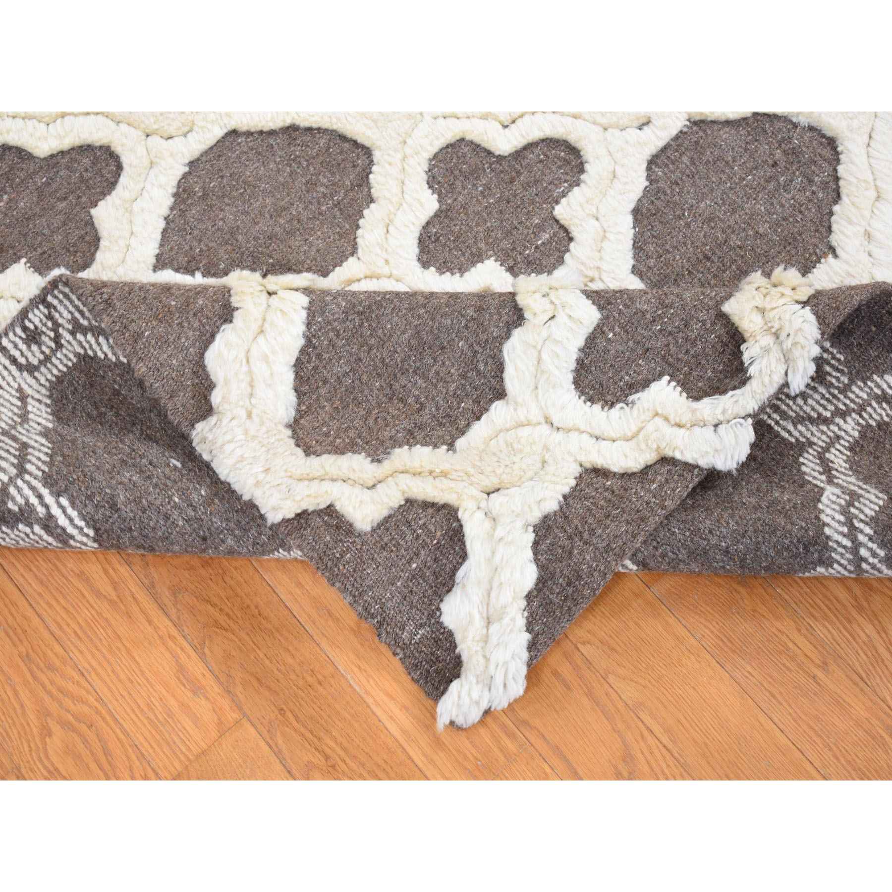 Modern-and-Contemporary-Hand-Knotted-Rug-404035