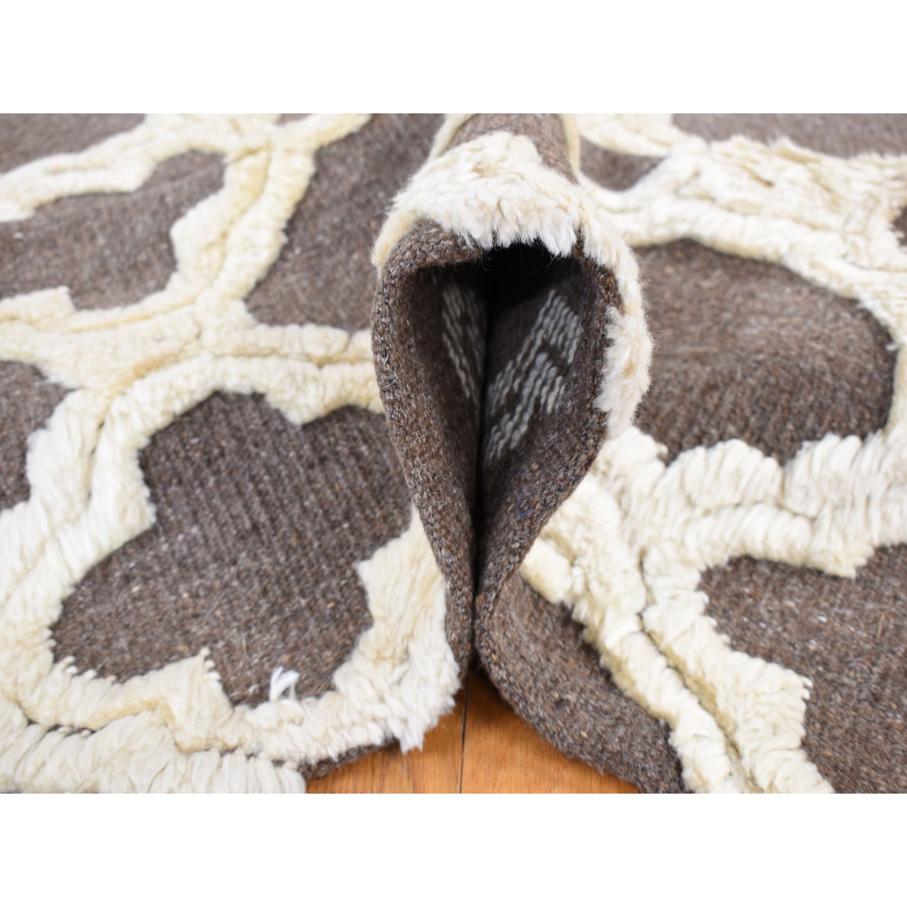 Modern-and-Contemporary-Hand-Knotted-Rug-404035