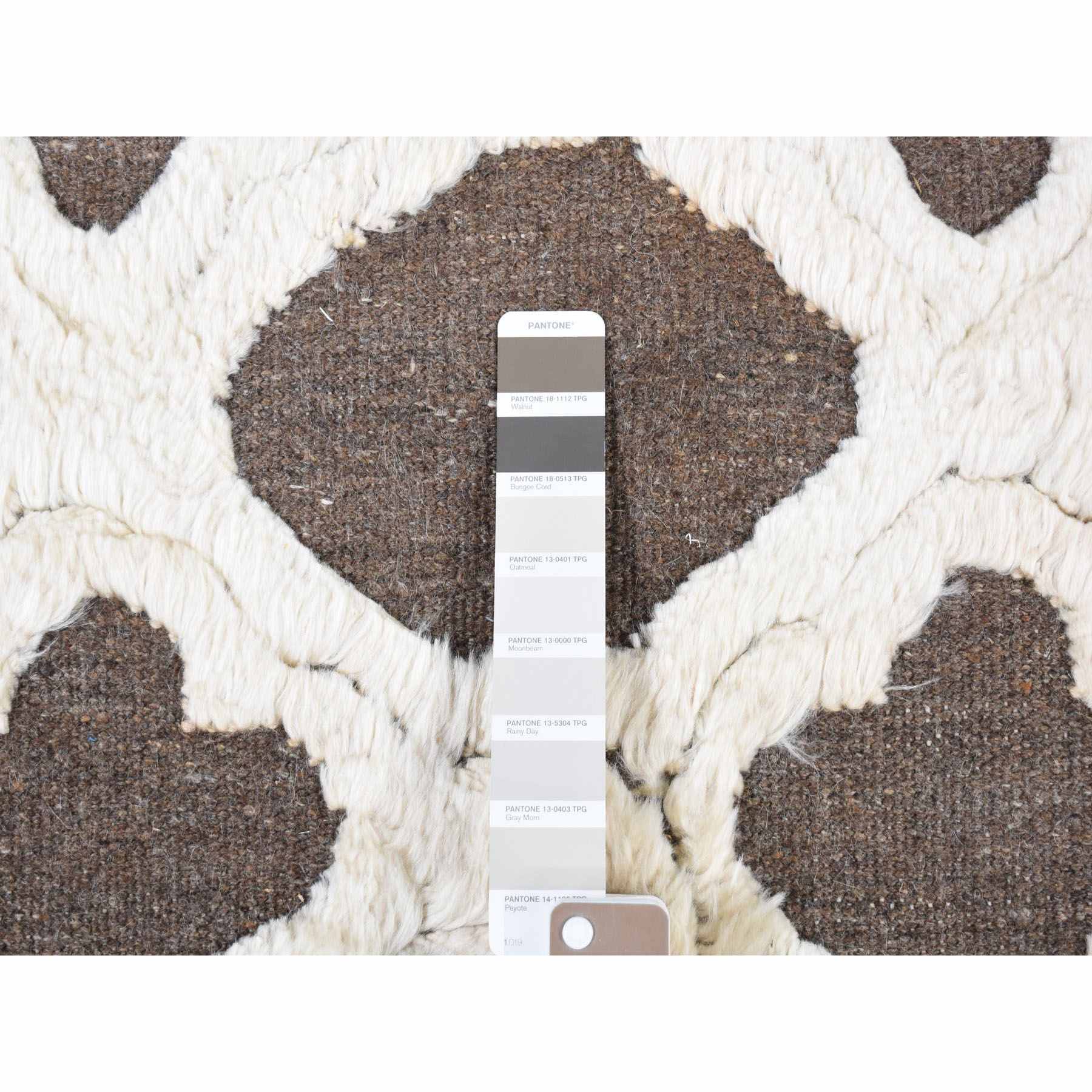 Modern-and-Contemporary-Hand-Knotted-Rug-404035