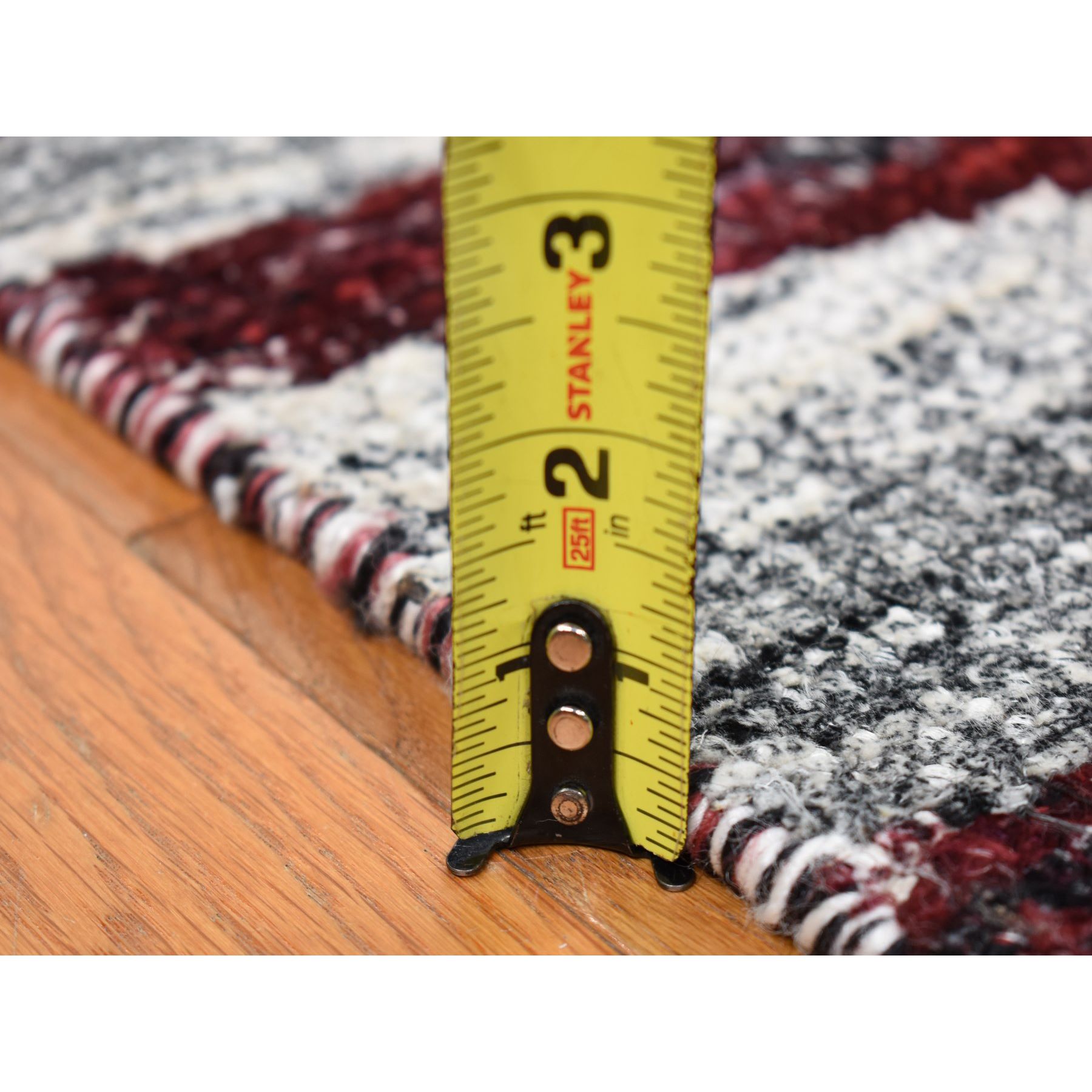 Modern-and-Contemporary-Hand-Knotted-Rug-404080
