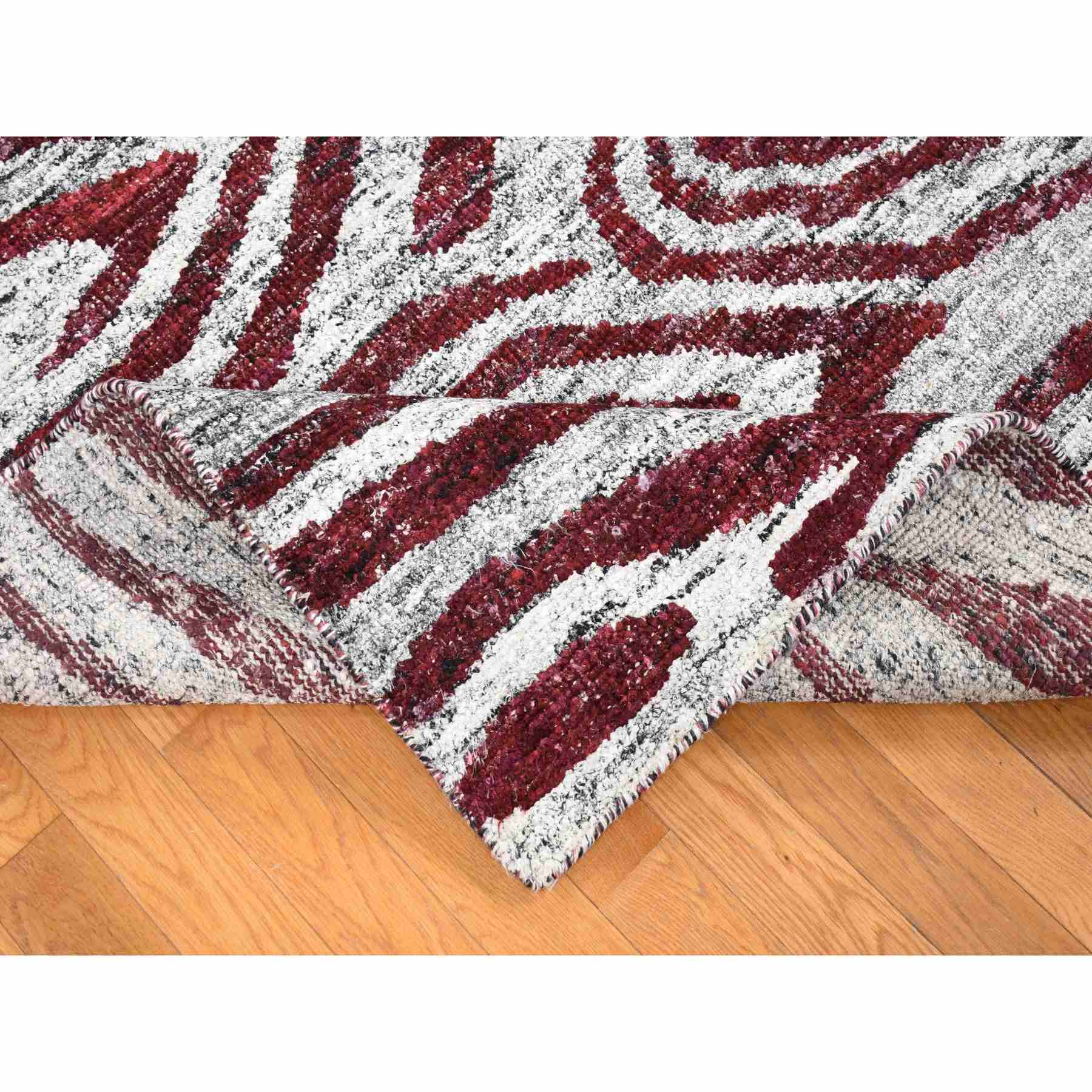 Modern-and-Contemporary-Hand-Knotted-Rug-404105