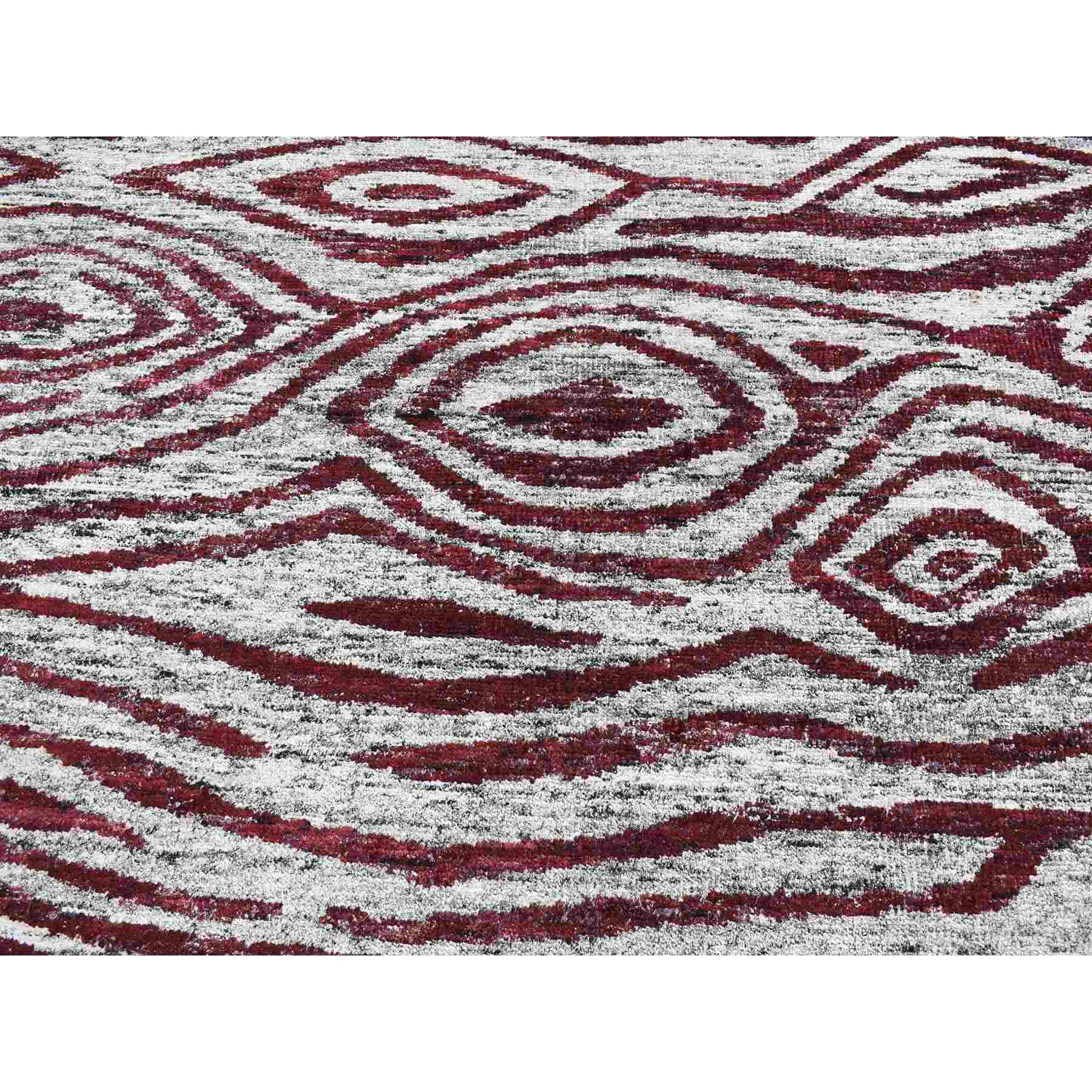 Modern-and-Contemporary-Hand-Knotted-Rug-404105