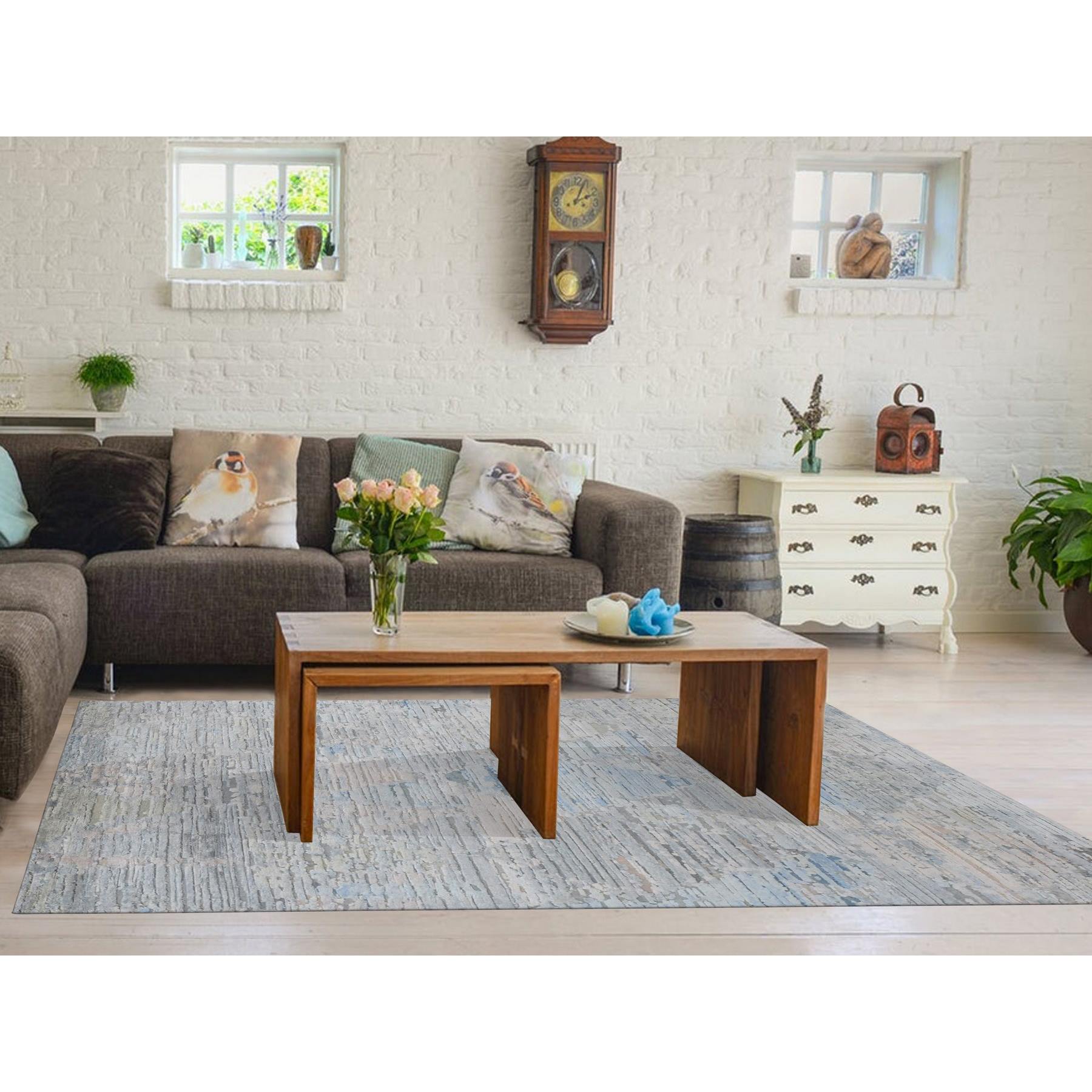 Modern-and-Contemporary-Hand-Knotted-Rug-404150
