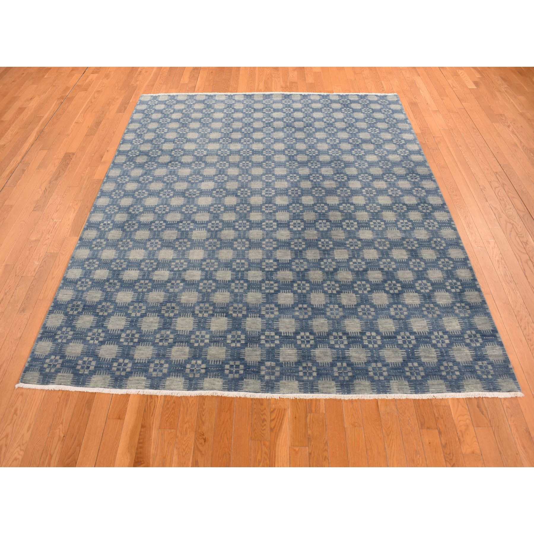 Modern-and-Contemporary-Hand-Knotted-Rug-404210