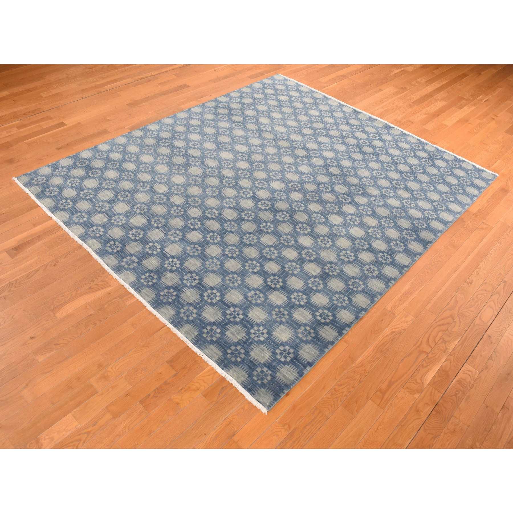 Modern-and-Contemporary-Hand-Knotted-Rug-404210