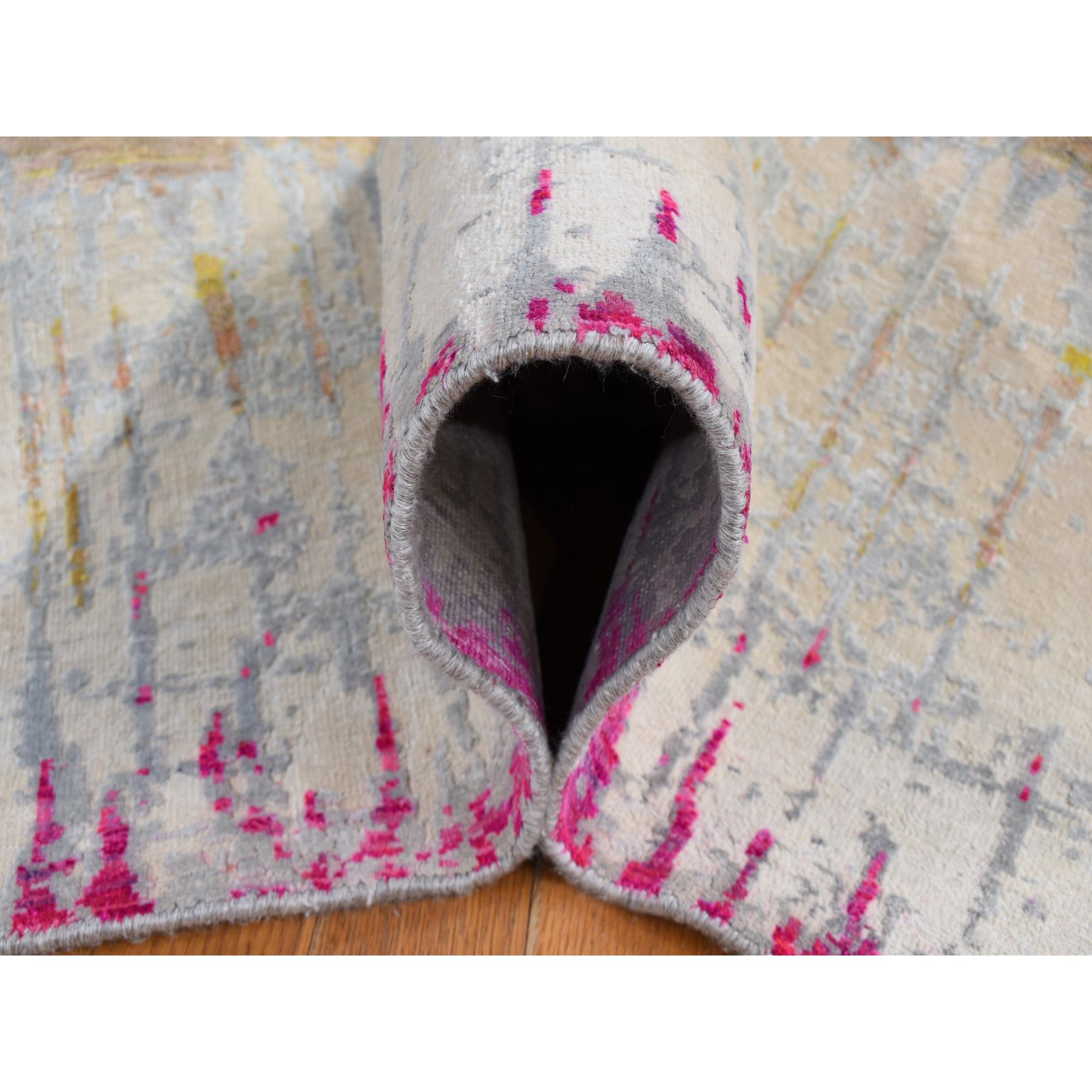 Modern-and-Contemporary-Hand-Knotted-Rug-404230