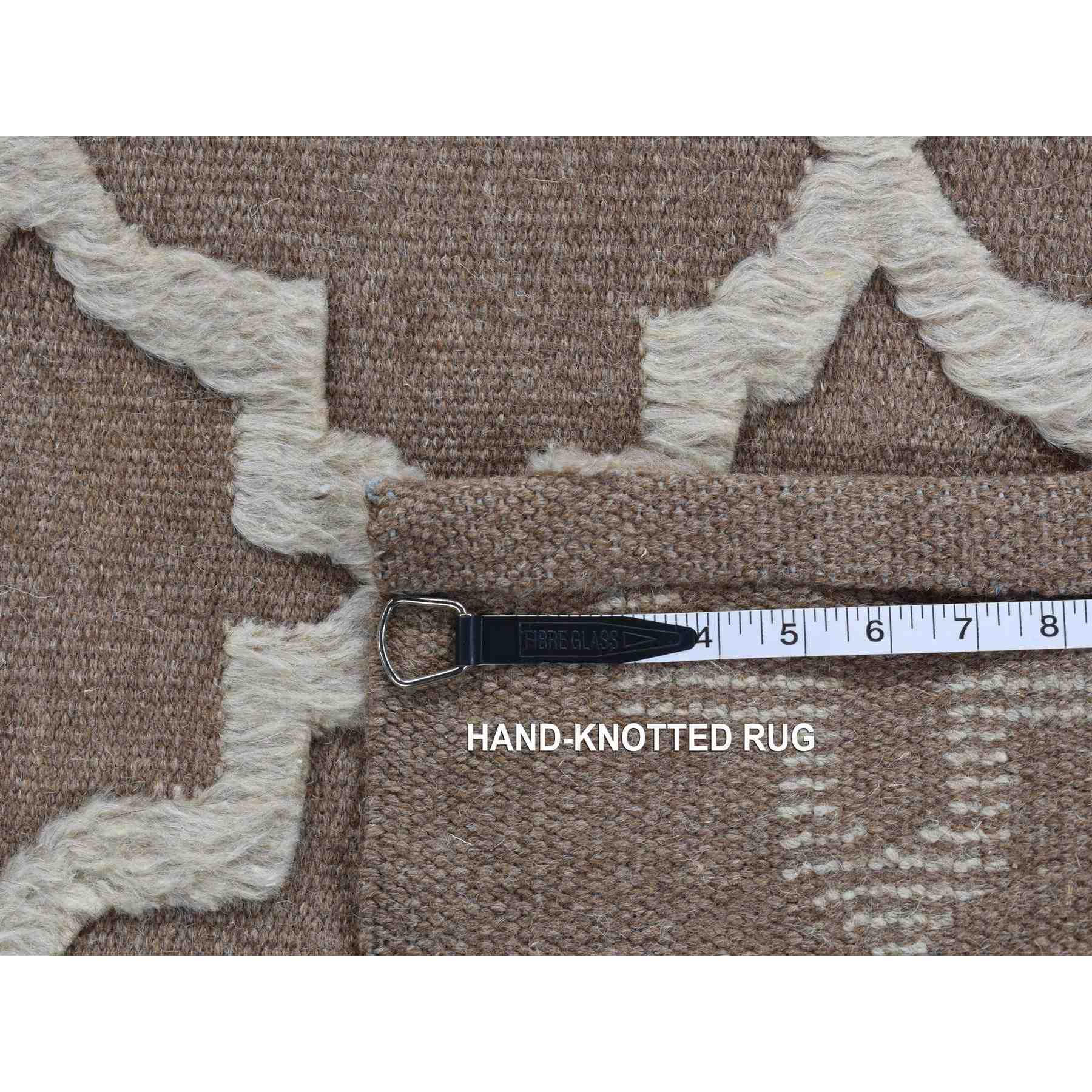 Modern-and-Contemporary-Hand-Knotted-Rug-404605