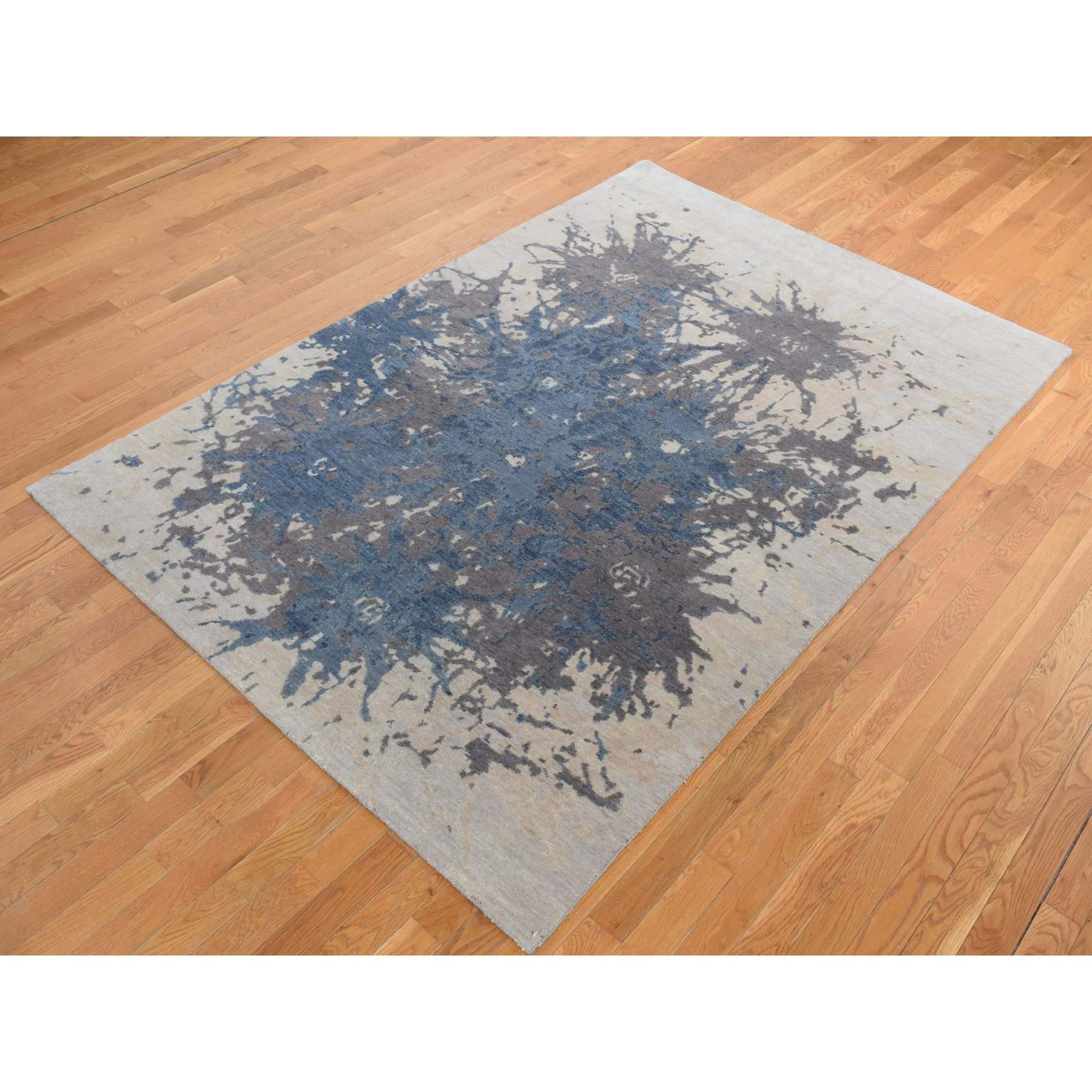 Modern-and-Contemporary-Hand-Knotted-Rug-404850