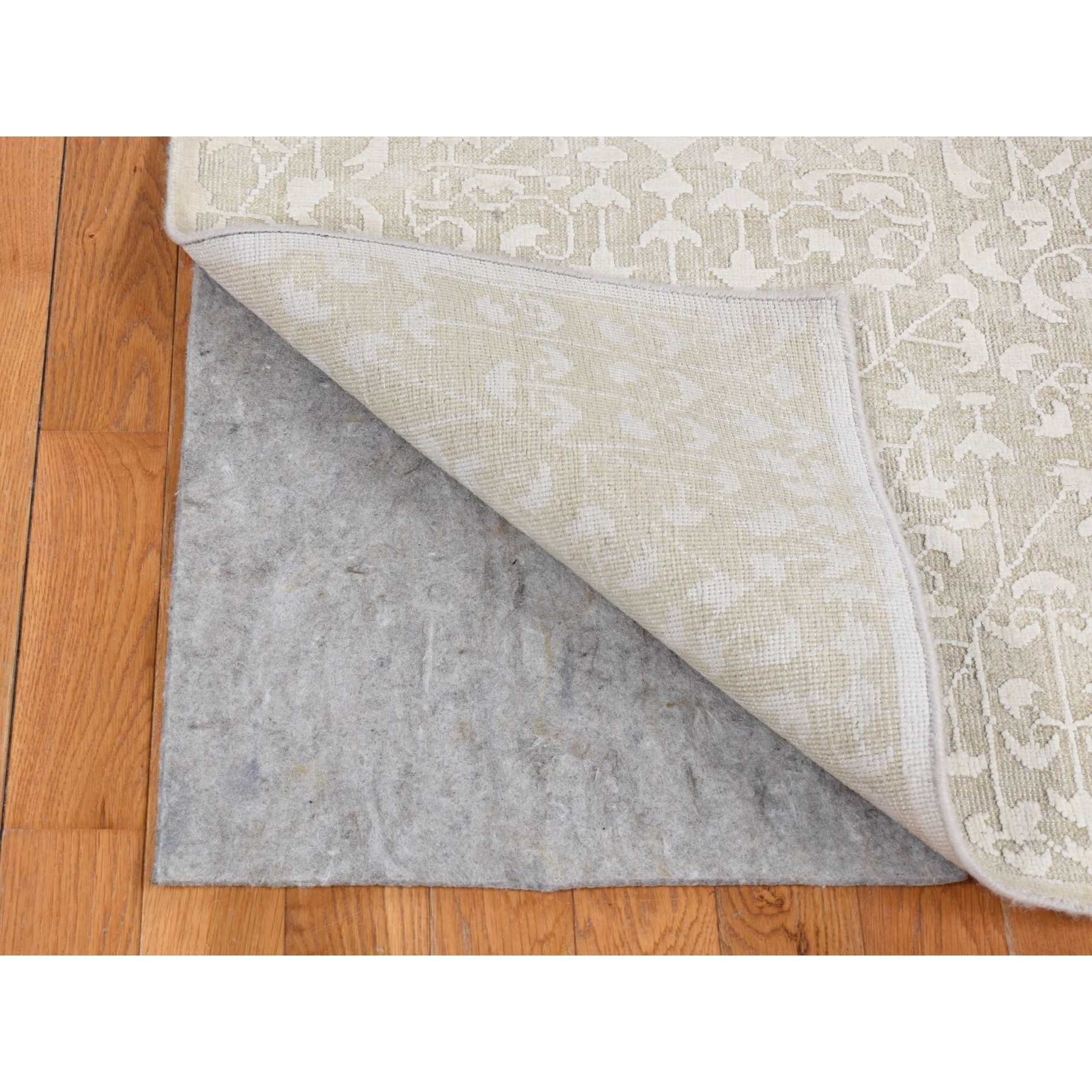 Modern-and-Contemporary-Hand-Knotted-Rug-404855